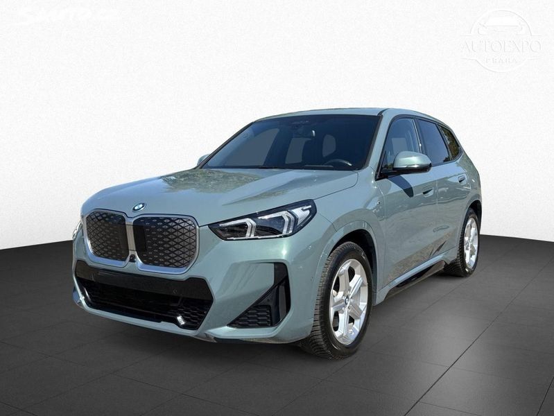 BMW iX1, xDrive30 M SPORT