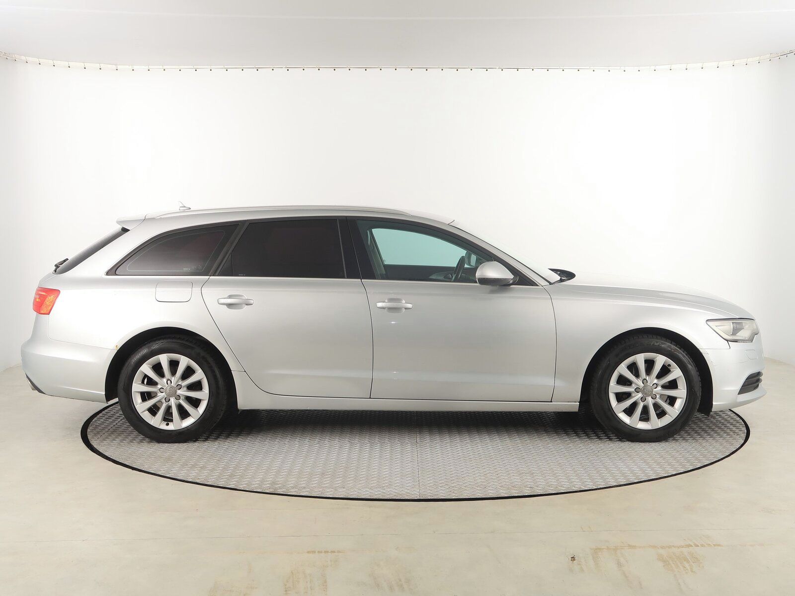 Audi A6, 3.0 TDI - fotka 6