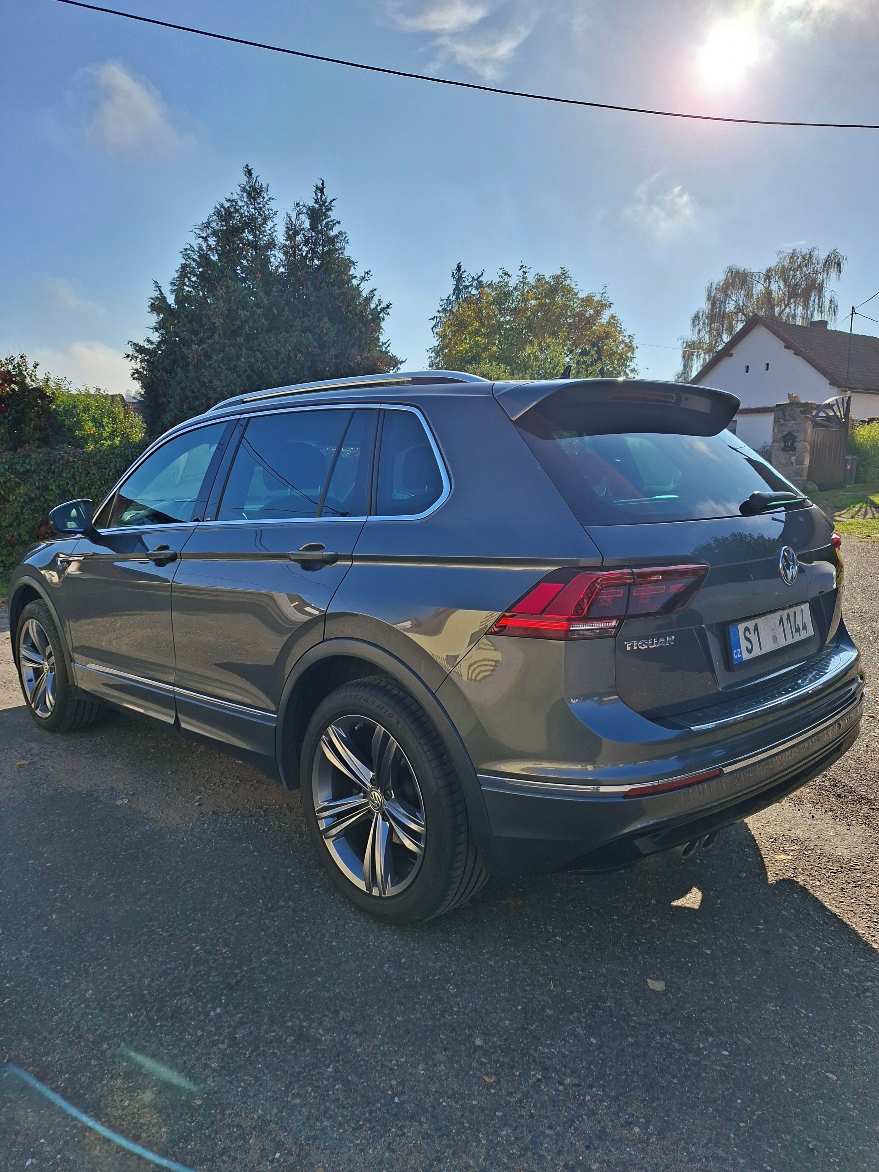 Volkswagen Tiguan, 2.0tdi 140kw 4 motion R-line - fotka 4