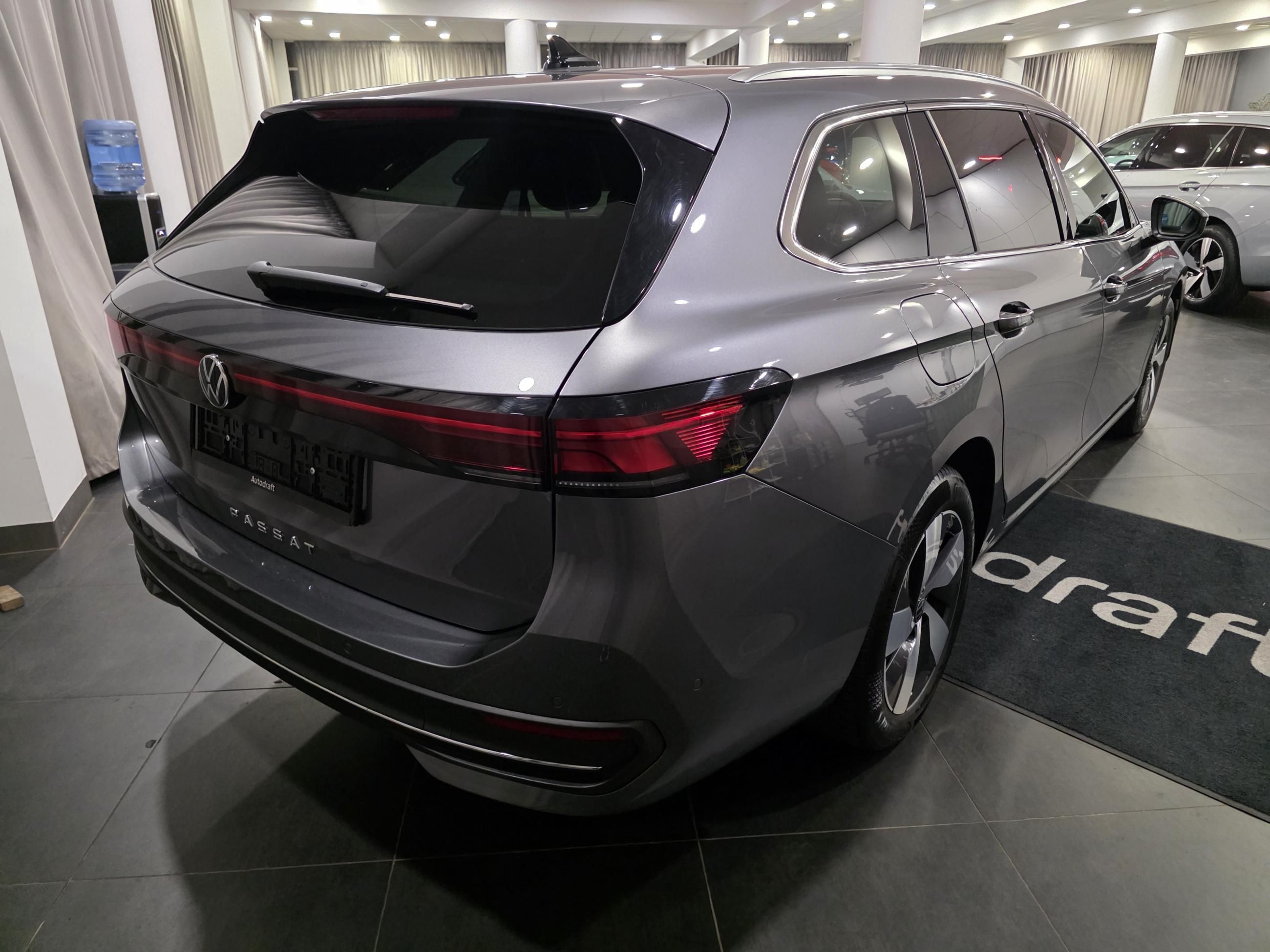 Volkswagen Passat, 2.0 TDI 110kW DSG / Tažné - fotka 6