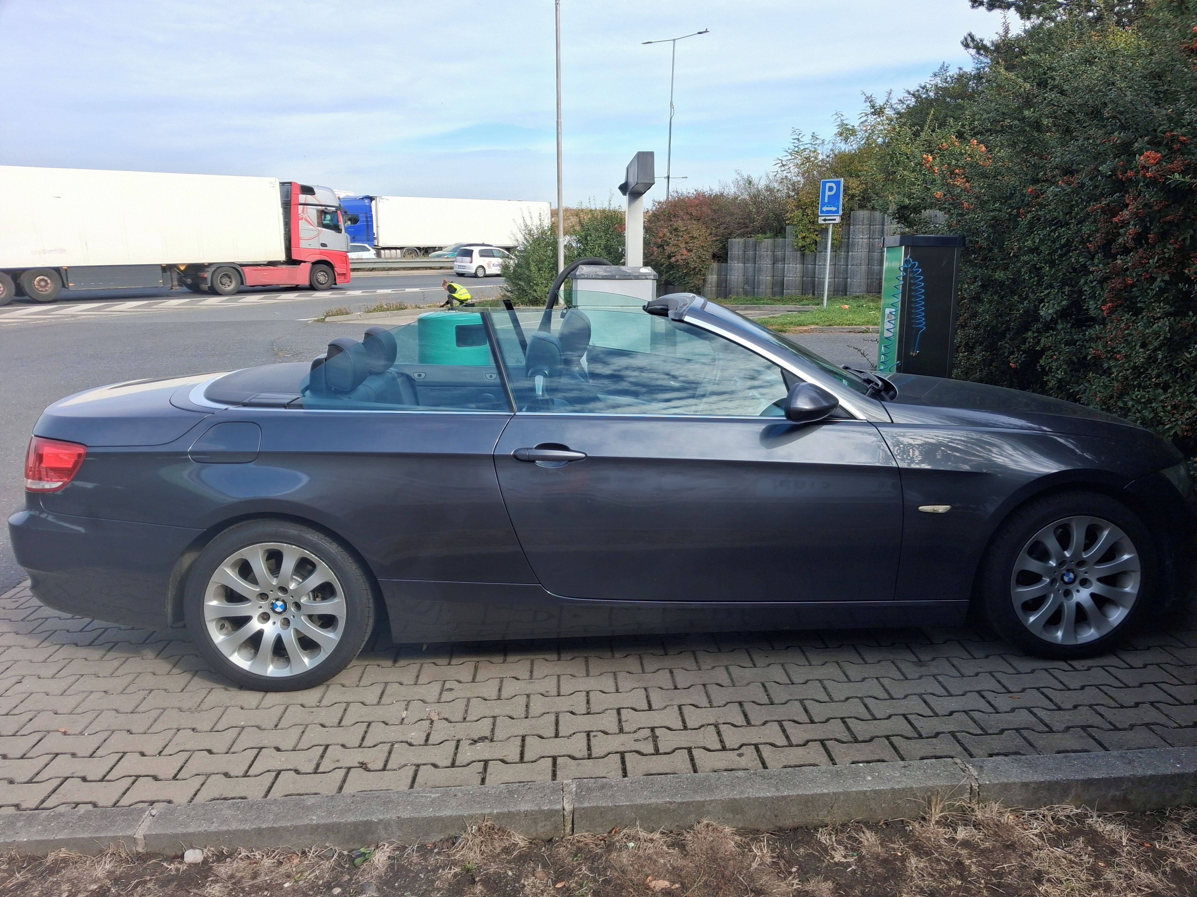 BMW Řada 3, BMW 3, 1,9 benzin top stav - fotka 2