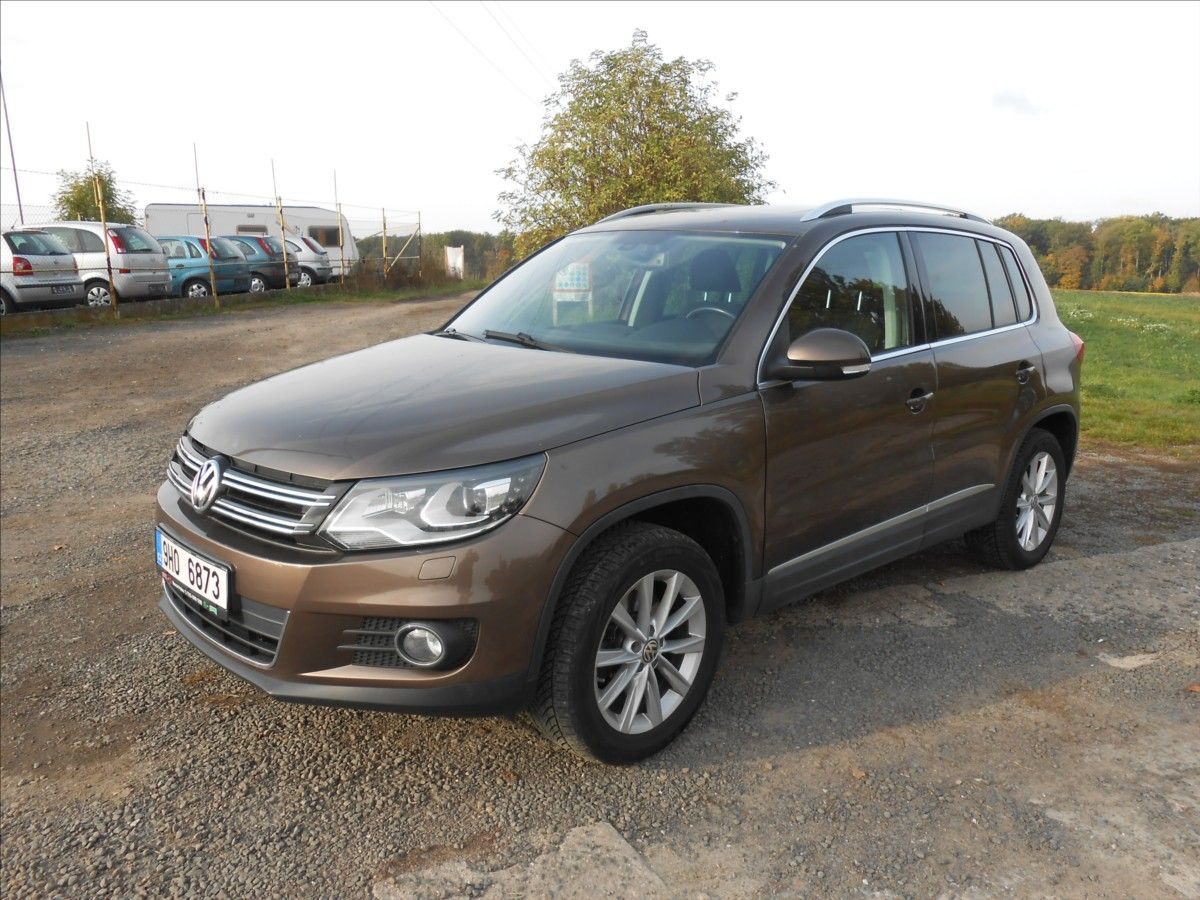 Volkswagen Tiguan, 2,0 TDI 125 kW 4x4 Serviska - fotka 2