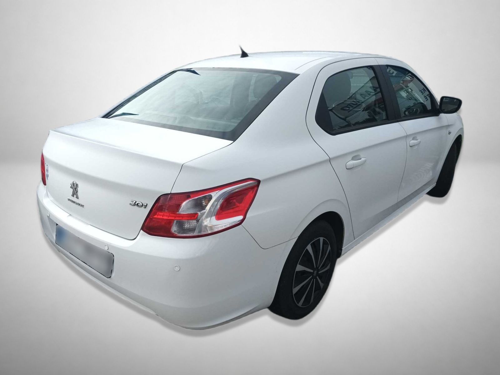 Peugeot 301, 1.2 VTi, Klima, El. okna - fotka 2