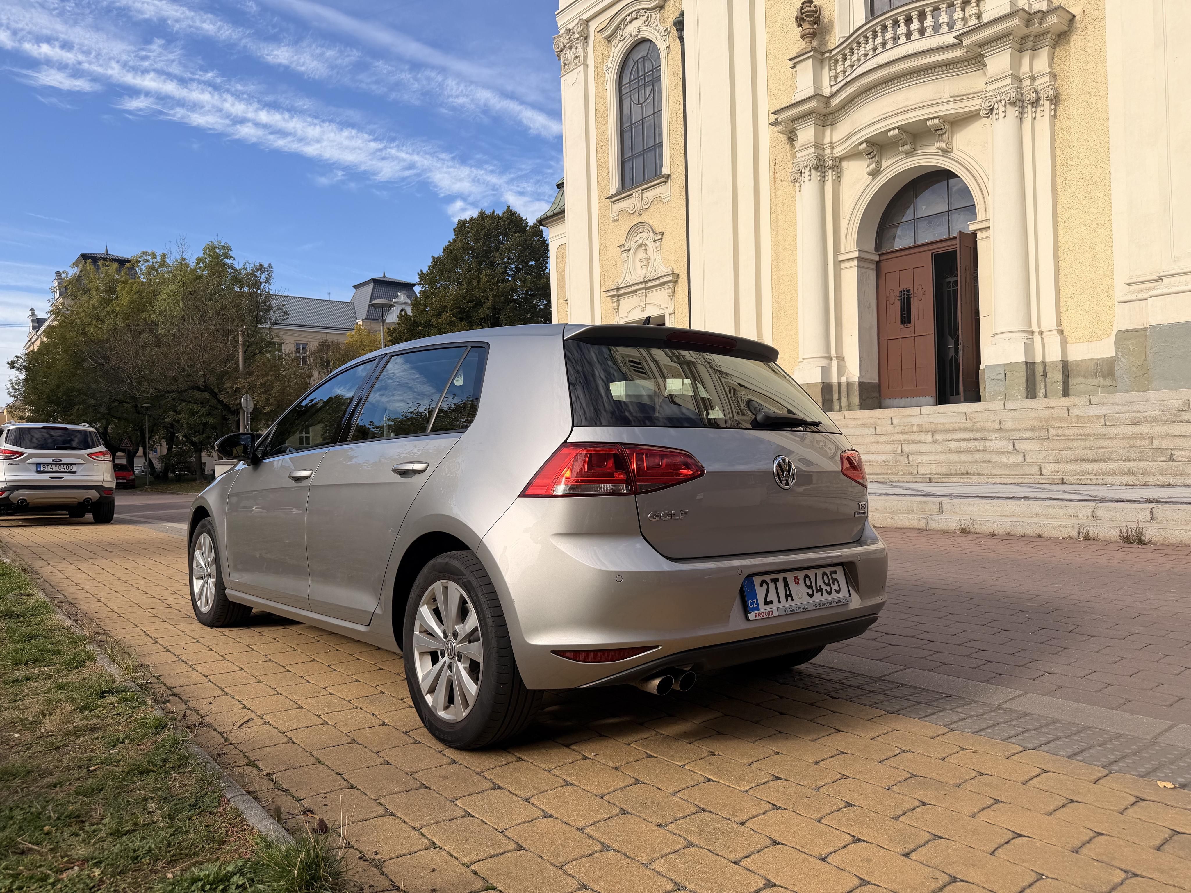 Volkswagen Golf, VW Golf 1.4TSI 92Kw DSG - fotka 3