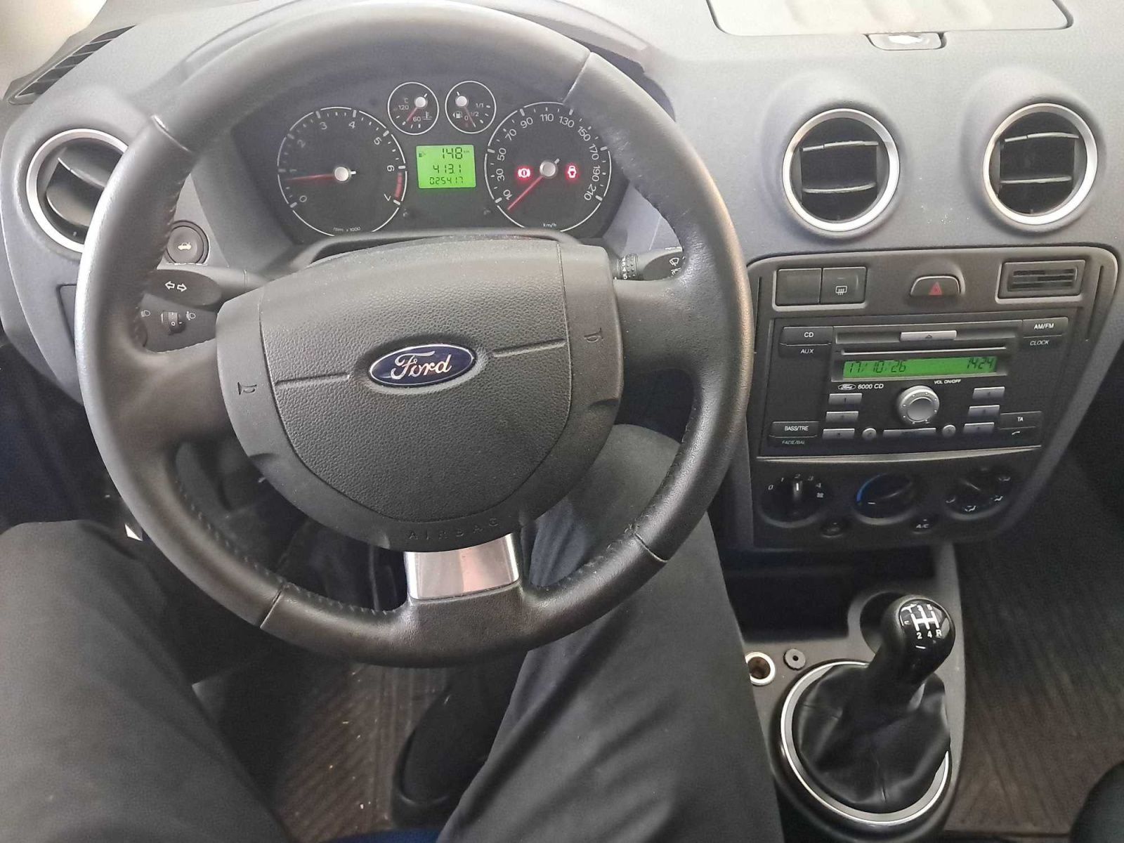 Ford Fusion, 1.4, ČR,1.maj - fotka 3
