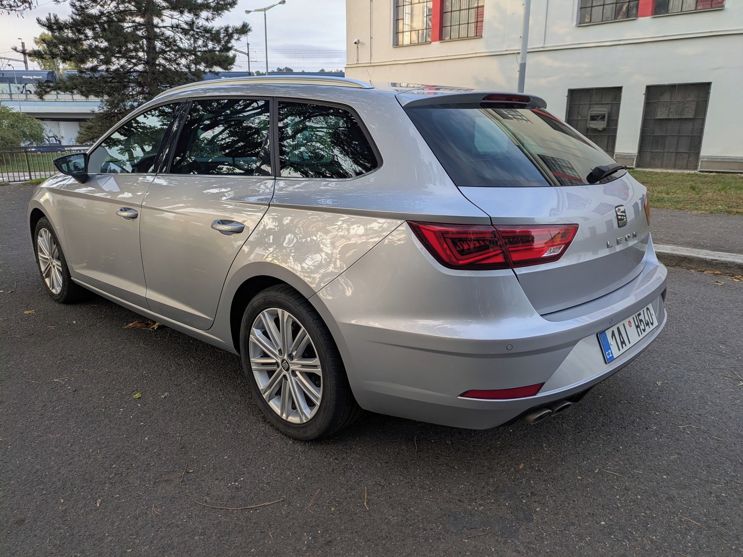 Seat Leon, 2.0 TDI 110kW, DSG, v záruce - fotka 4