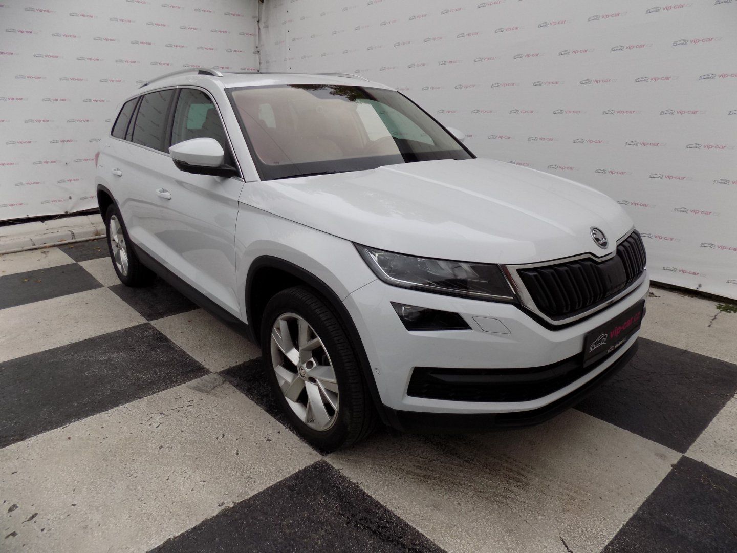 Škoda Kodiaq, 2.0TSi/DSG/4x4/LED/PANO/DPH/ - fotka 5