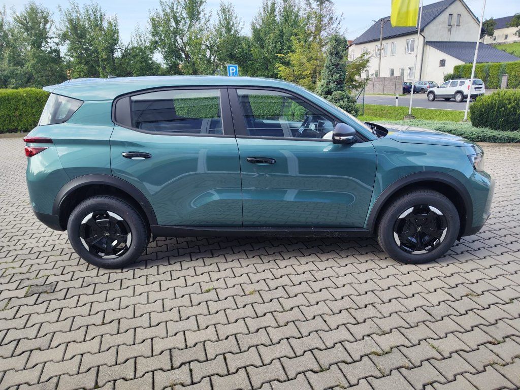 Opel Frontera, EDITION Hybrid 1.2 TURBO 81kW - fotka 6