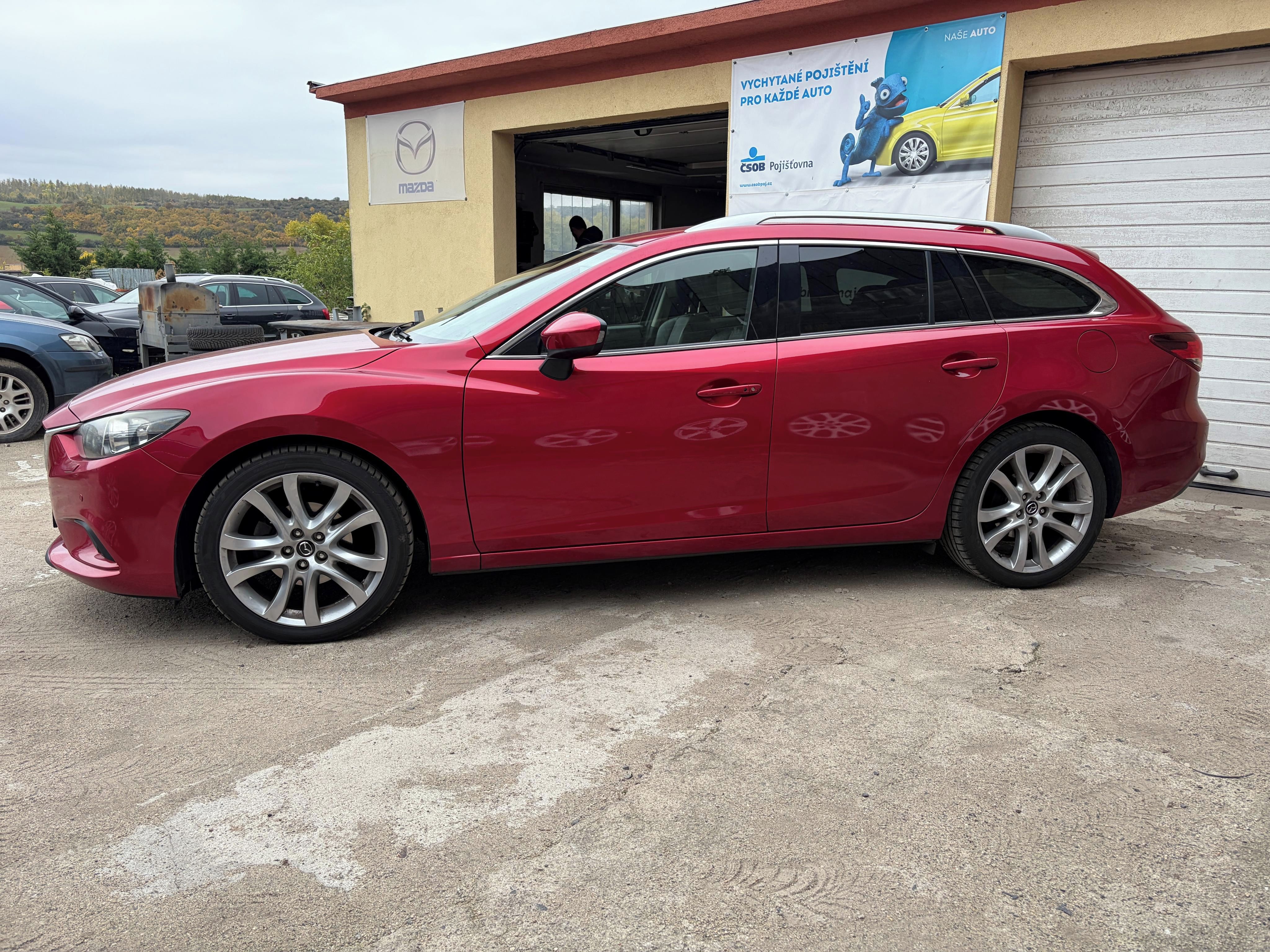 Mazda 6, 2.5i 141KW,BOSE,KŮŽE,ALU19 - fotka 4