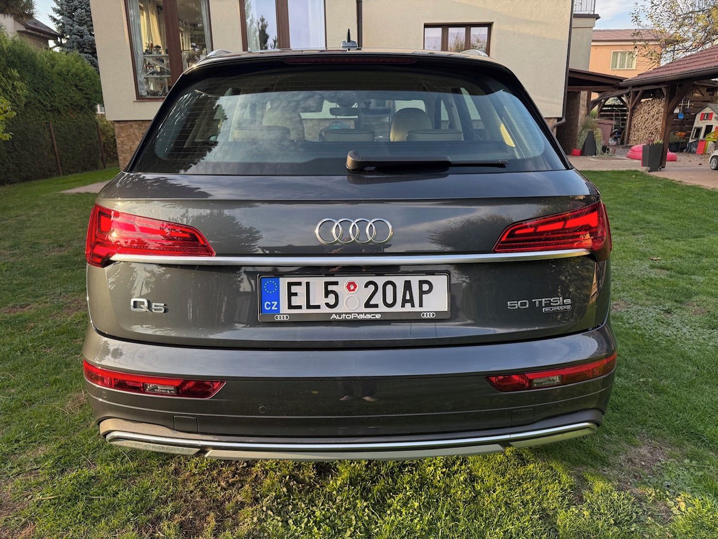 Audi Q5, Audi Q5 50 TFSIe jako nové - fotka 4