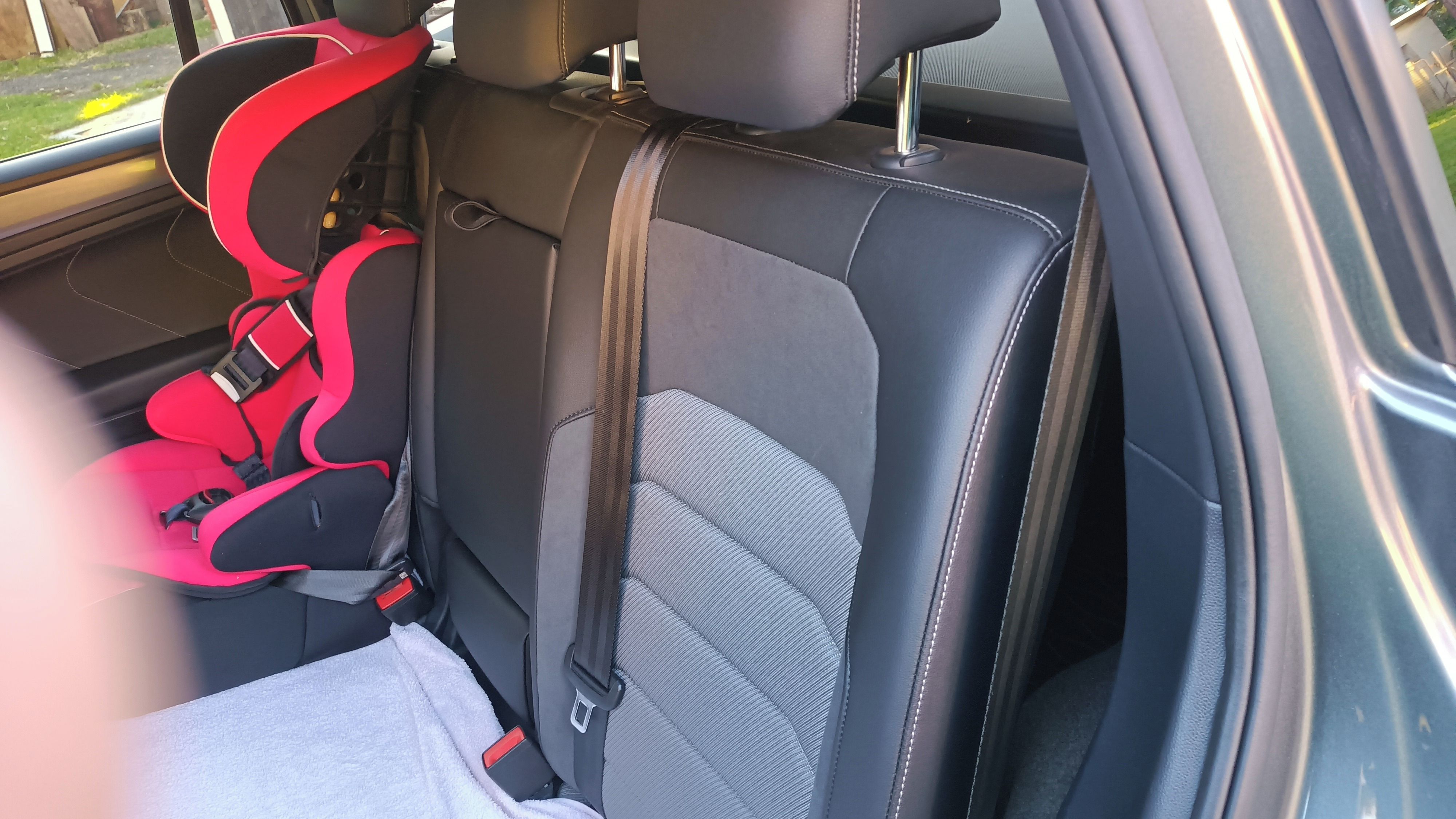 Volkswagen Tiguan - fotka 5