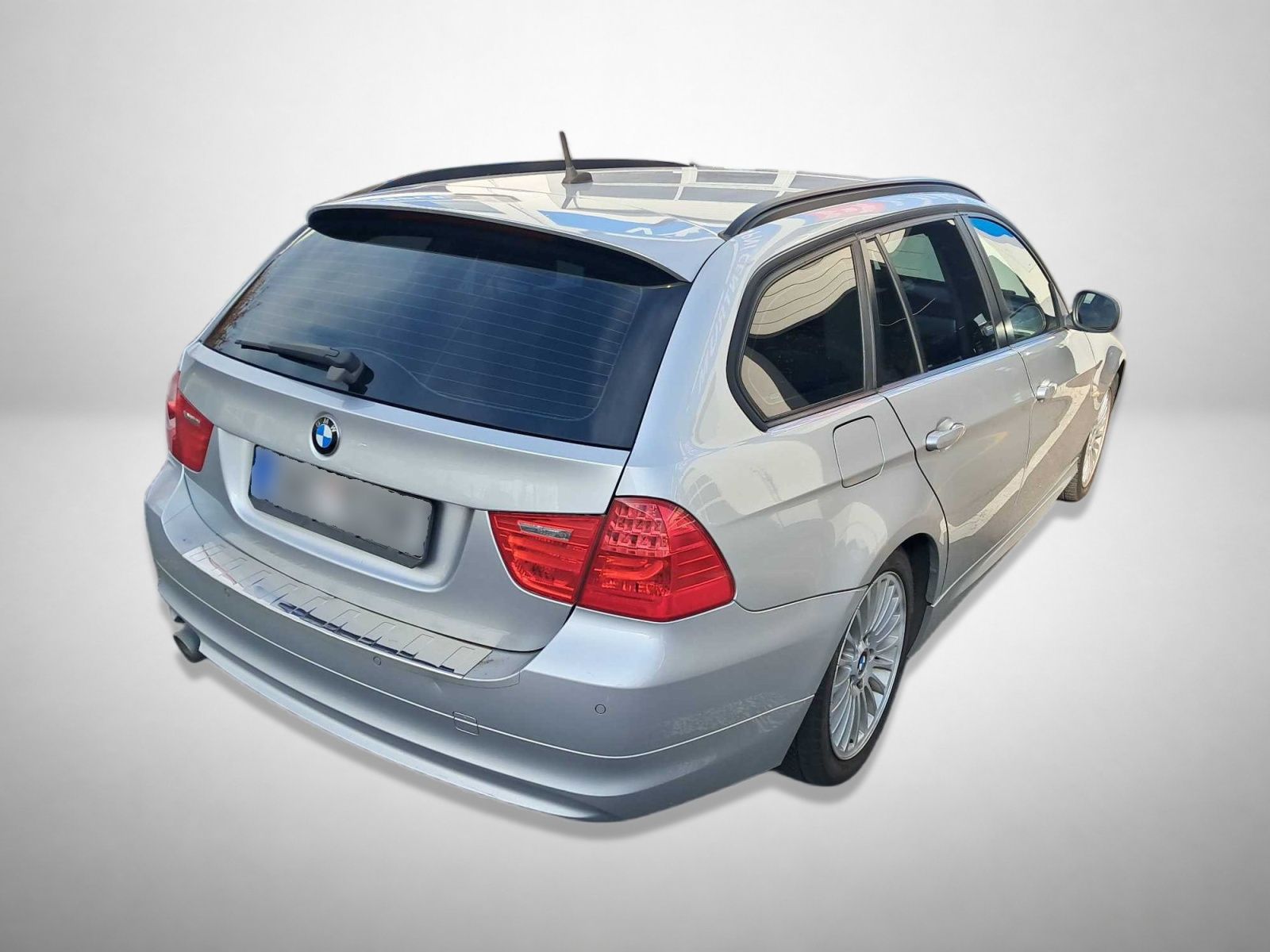 BMW Řada 3, 320 d, Automat, Kožené sedačky - fotka 2