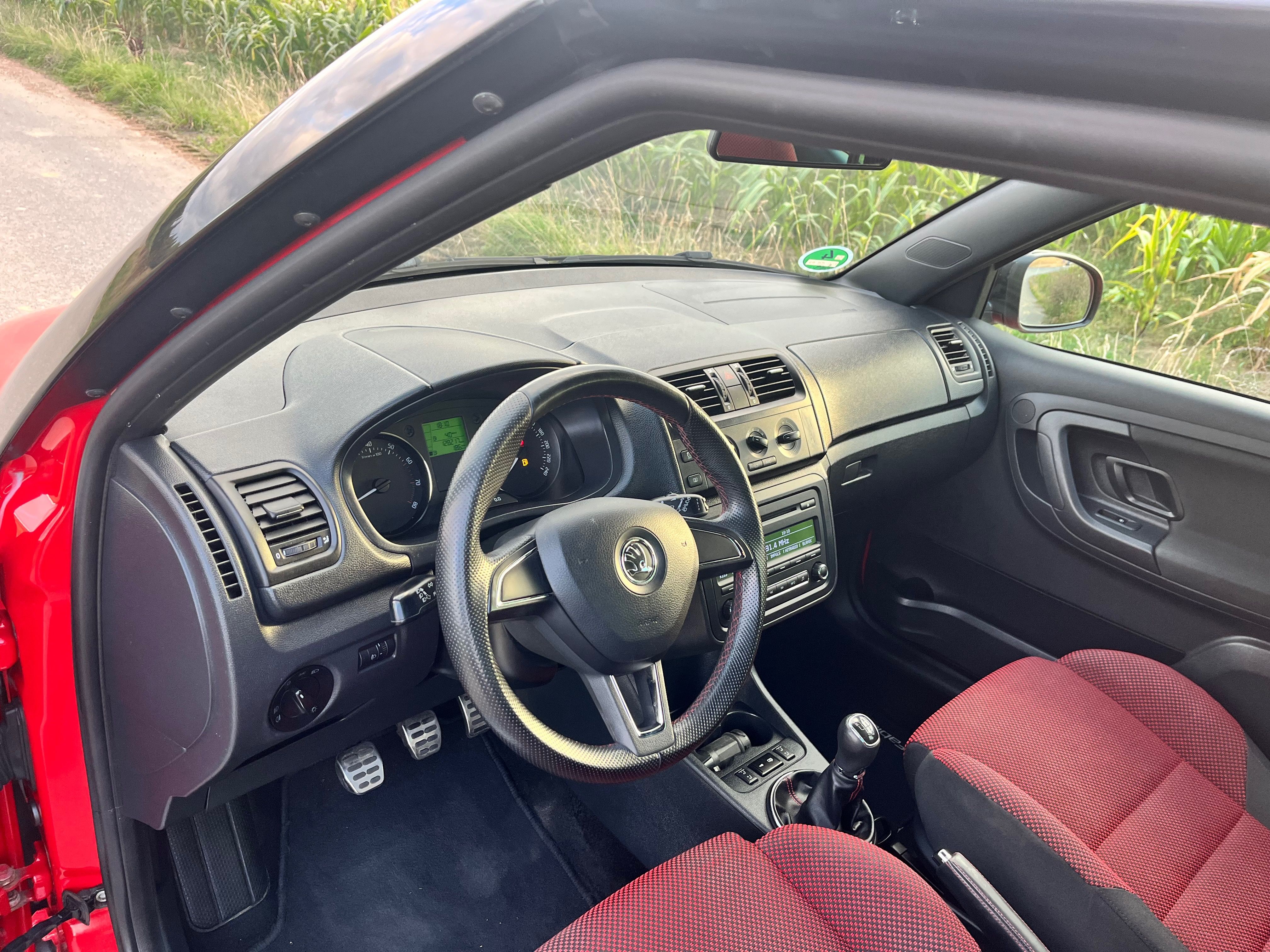 Škoda Fabia, 1.2Tsi Monte Carlo - fotka 2