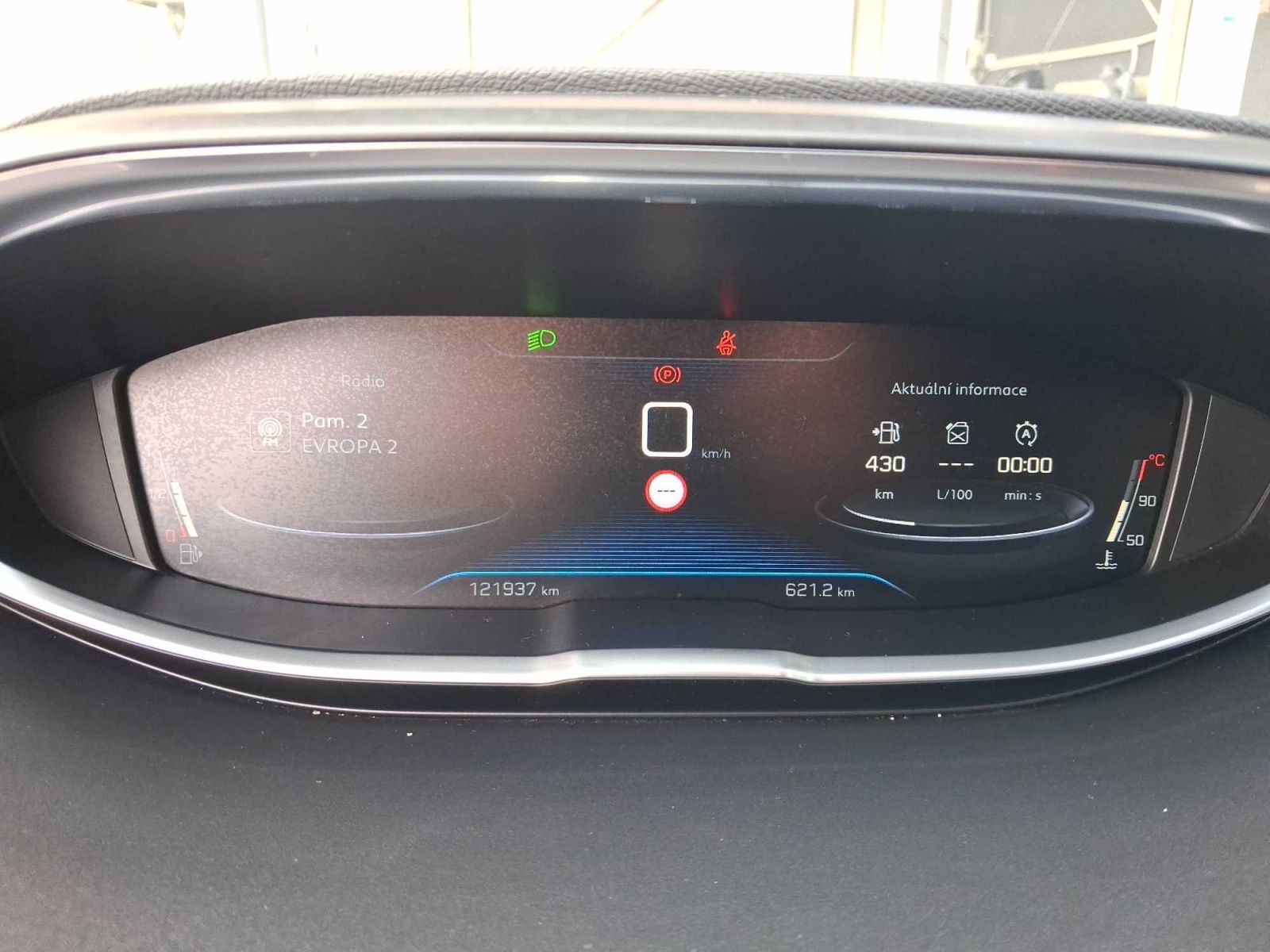 Peugeot 5008, PureTech 130, 7 míst, ČR,1.maj - fotka 3