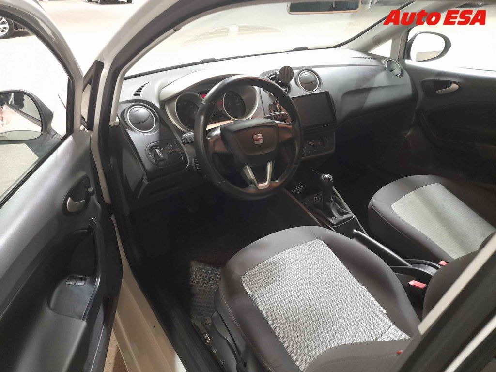 Seat Ibiza, 1.6 - fotka 3