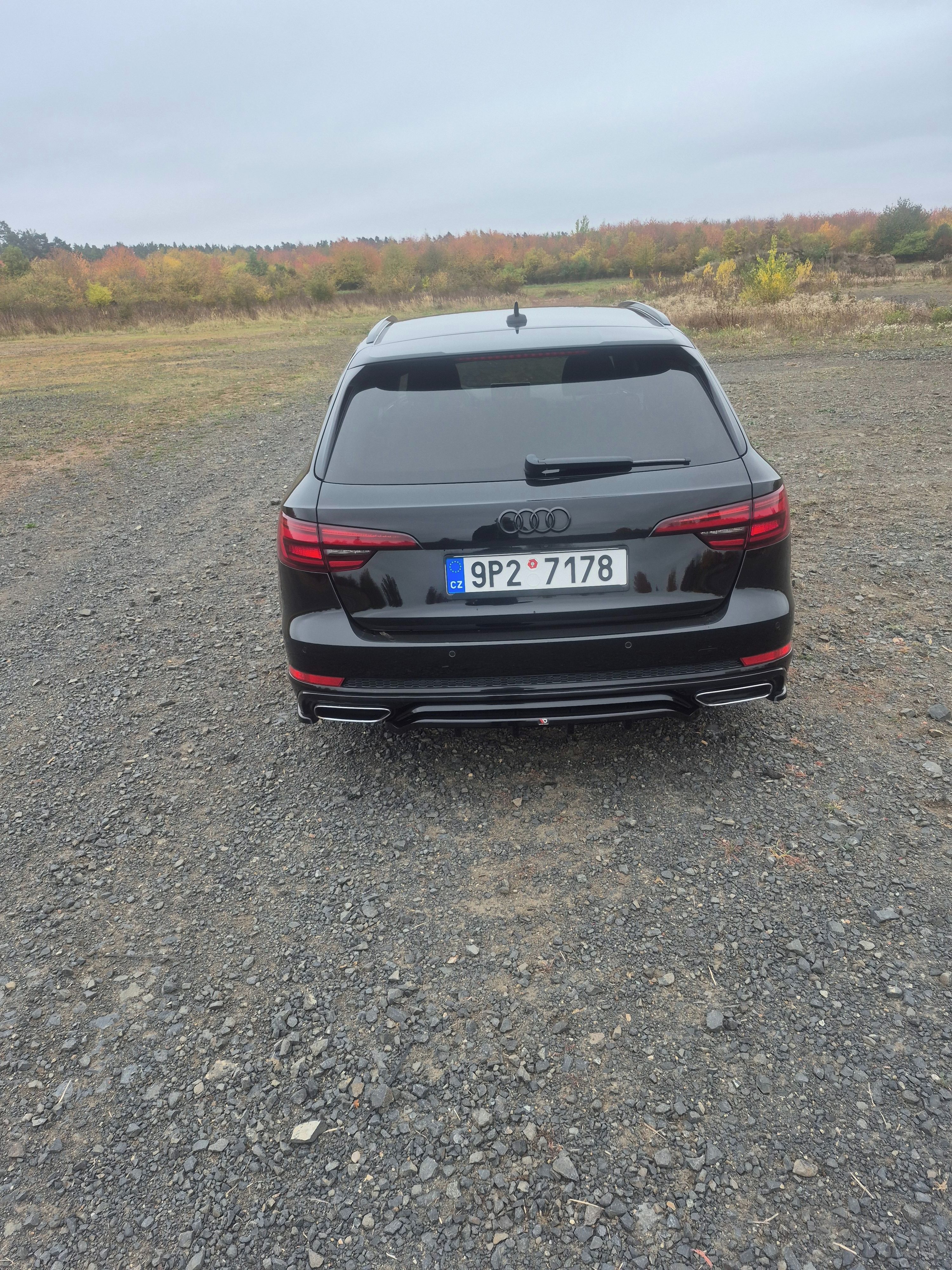 Audi A4 Avant, 2.0 TDI - fotka 5