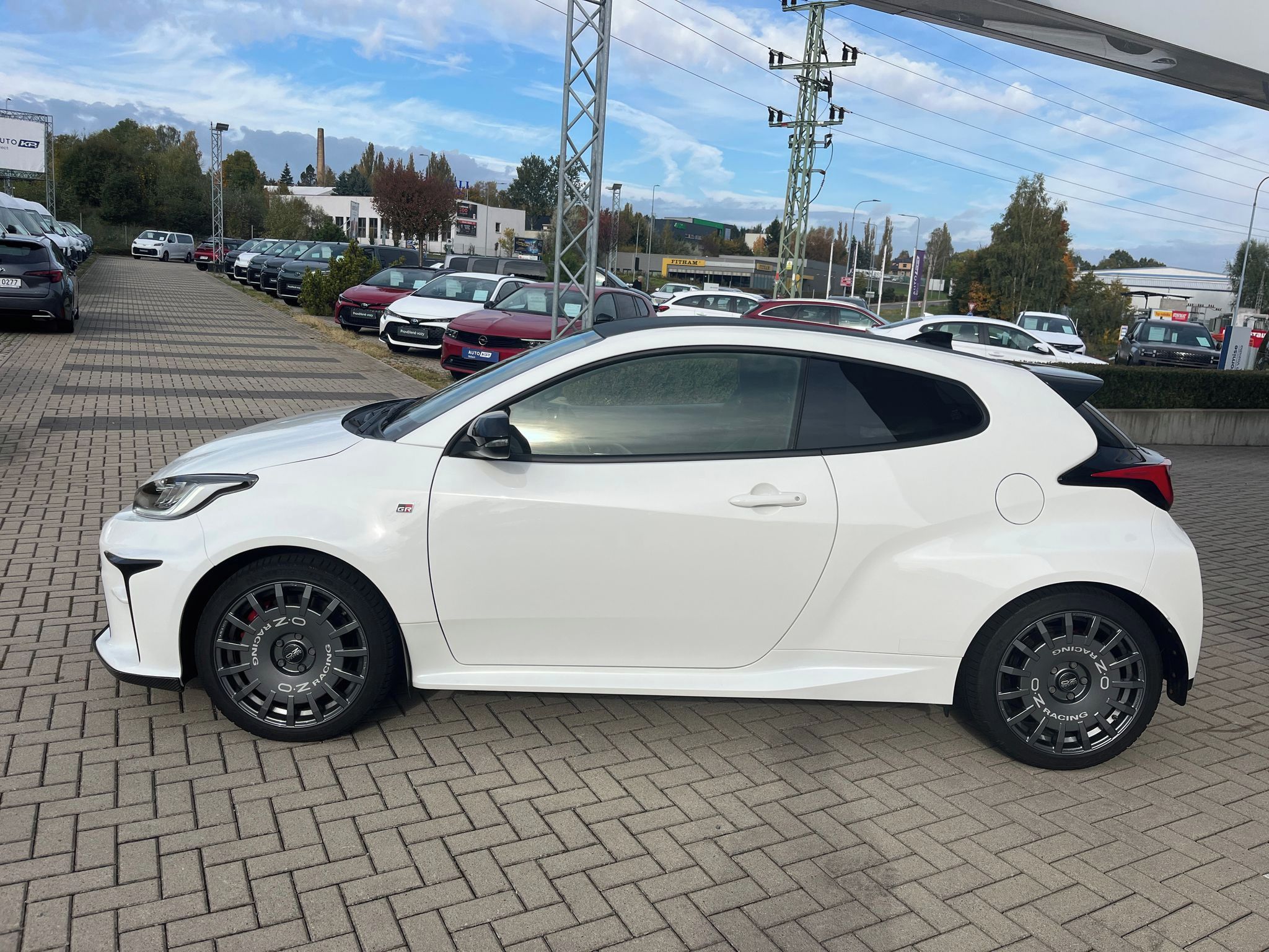 Toyota GR Yaris, 1,6 Turbo 192kW 4x4 GR Sport - fotka 3