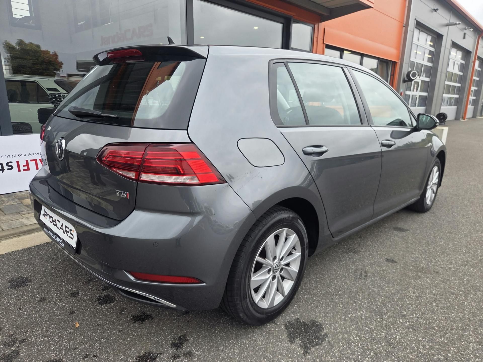 Volkswagen Golf, 1.4 TSI DSG - fotka 4
