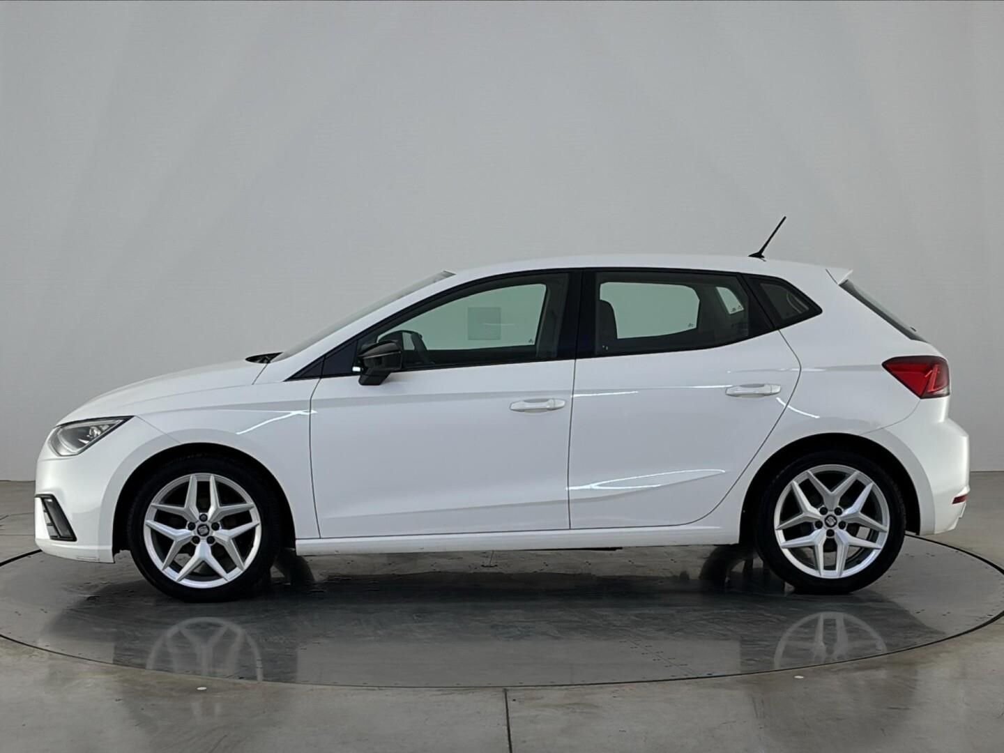 Seat Ibiza, 1.0 TSI / 70 kW FR - fotka 3