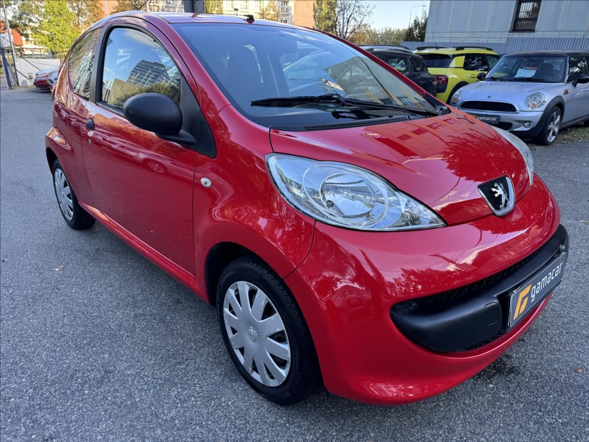 Peugeot 107, 1,0 1.majitel ČR. STK 28+ - fotka 2