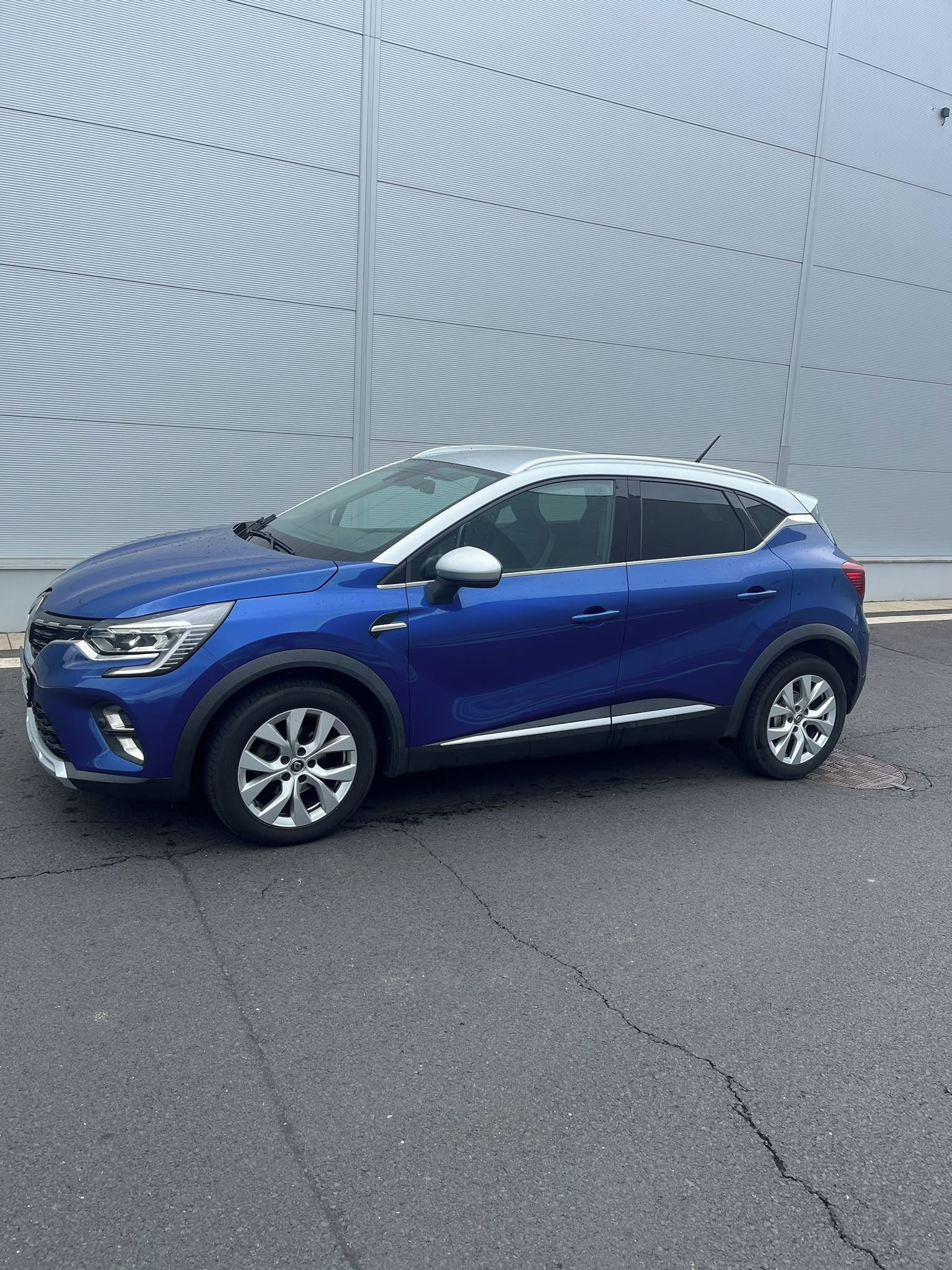 Renault Captur, 1.3 Tce 60 tis.km - fotka 2