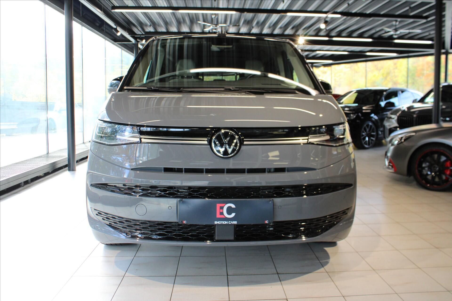 Volkswagen Multivan, T7 TDi DSG Edition ACC/NezTop/ - fotka 2