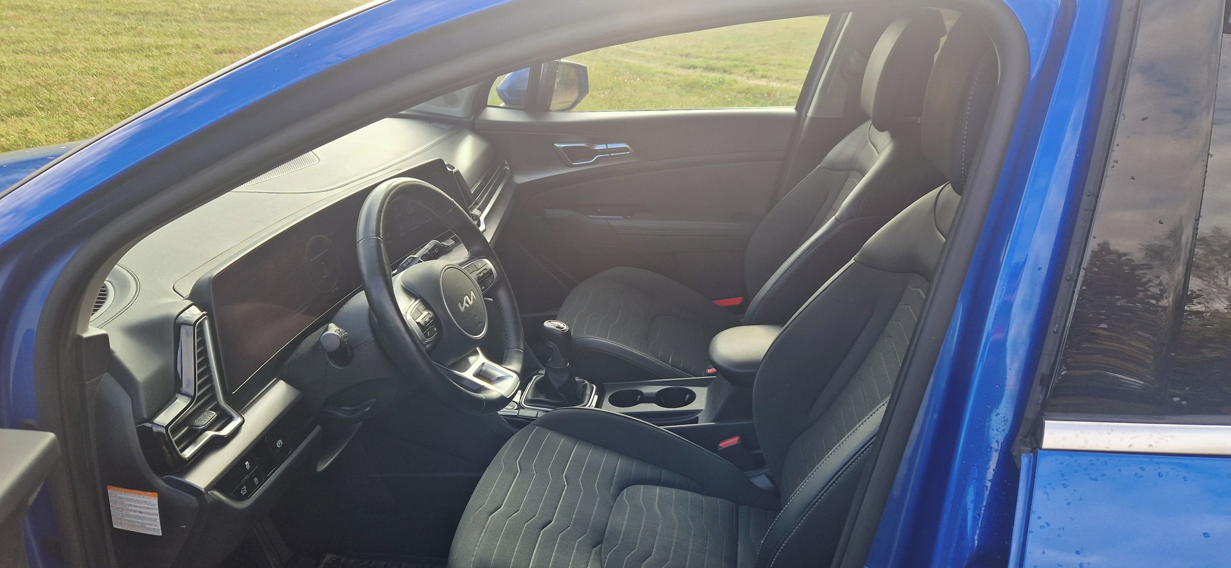Kia Sportage, 1.6T-GDi GPF MHEV 4x4 iMT TOP - fotka 5