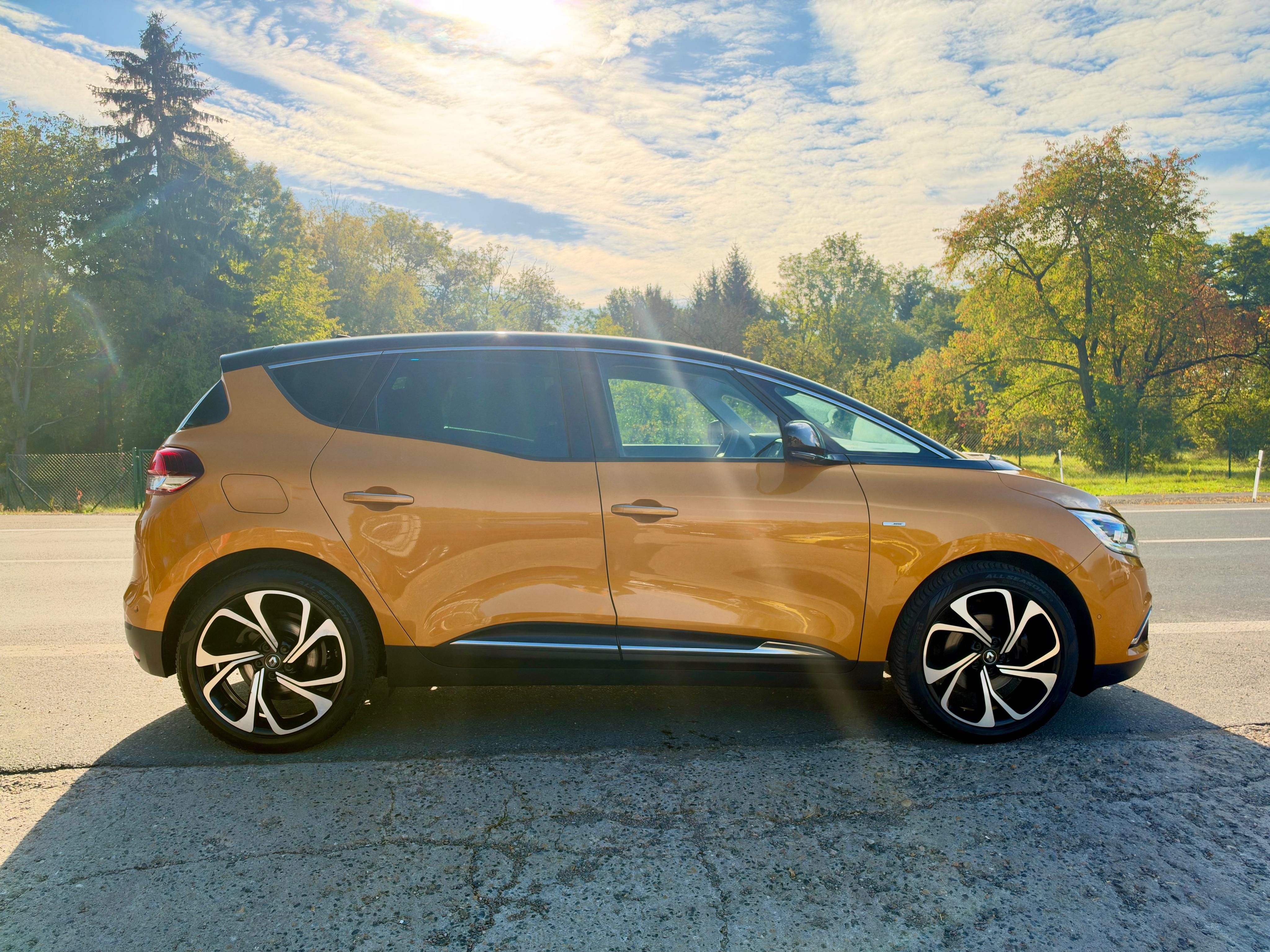 Renault Scénic, 1.5dCi 81kw Automat Bose Led - fotka 3
