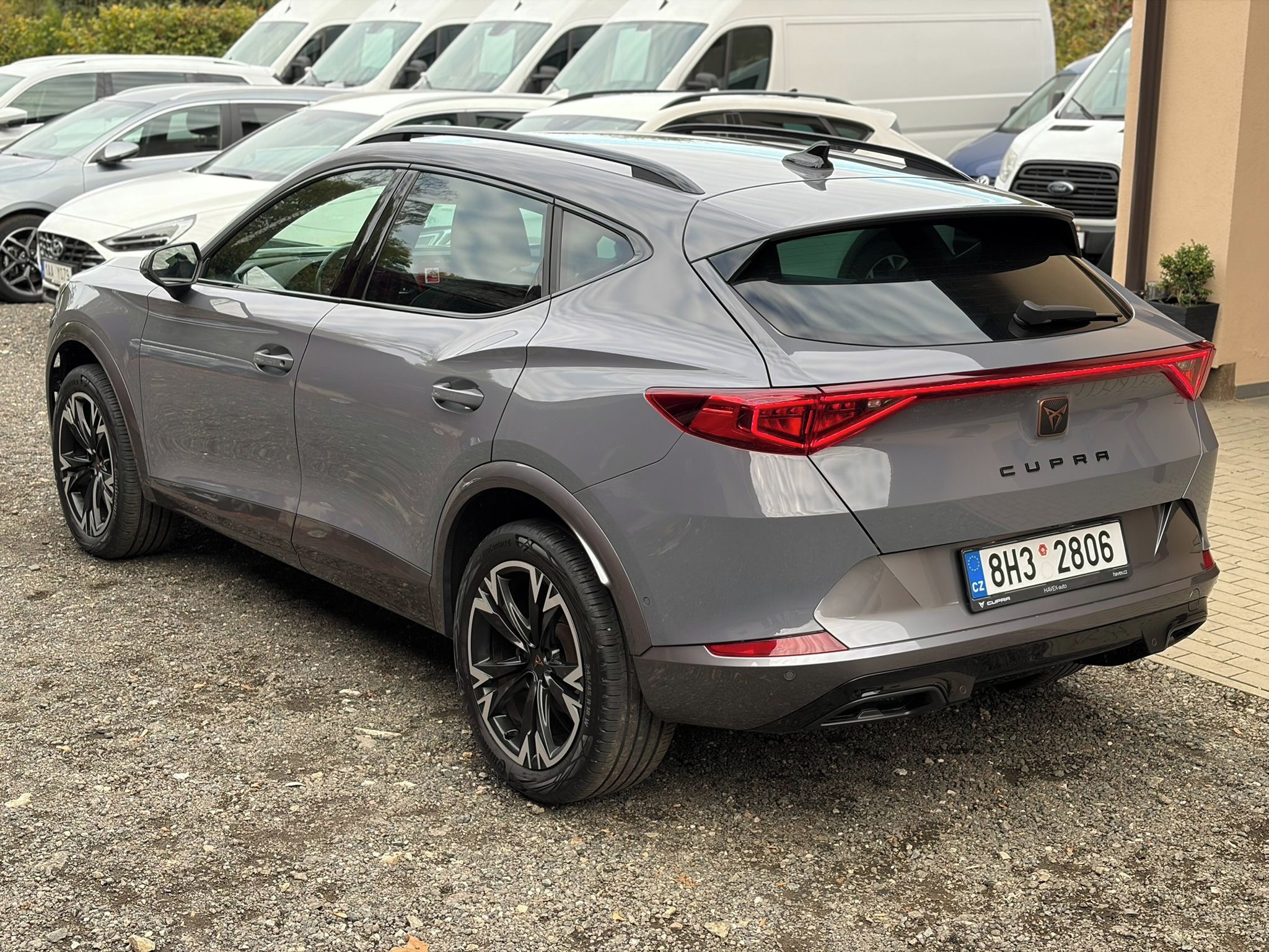 Cupra Formentor, 1.5TSI.DSG.21TKM.ZÁRUKA 8/28 - fotka 4