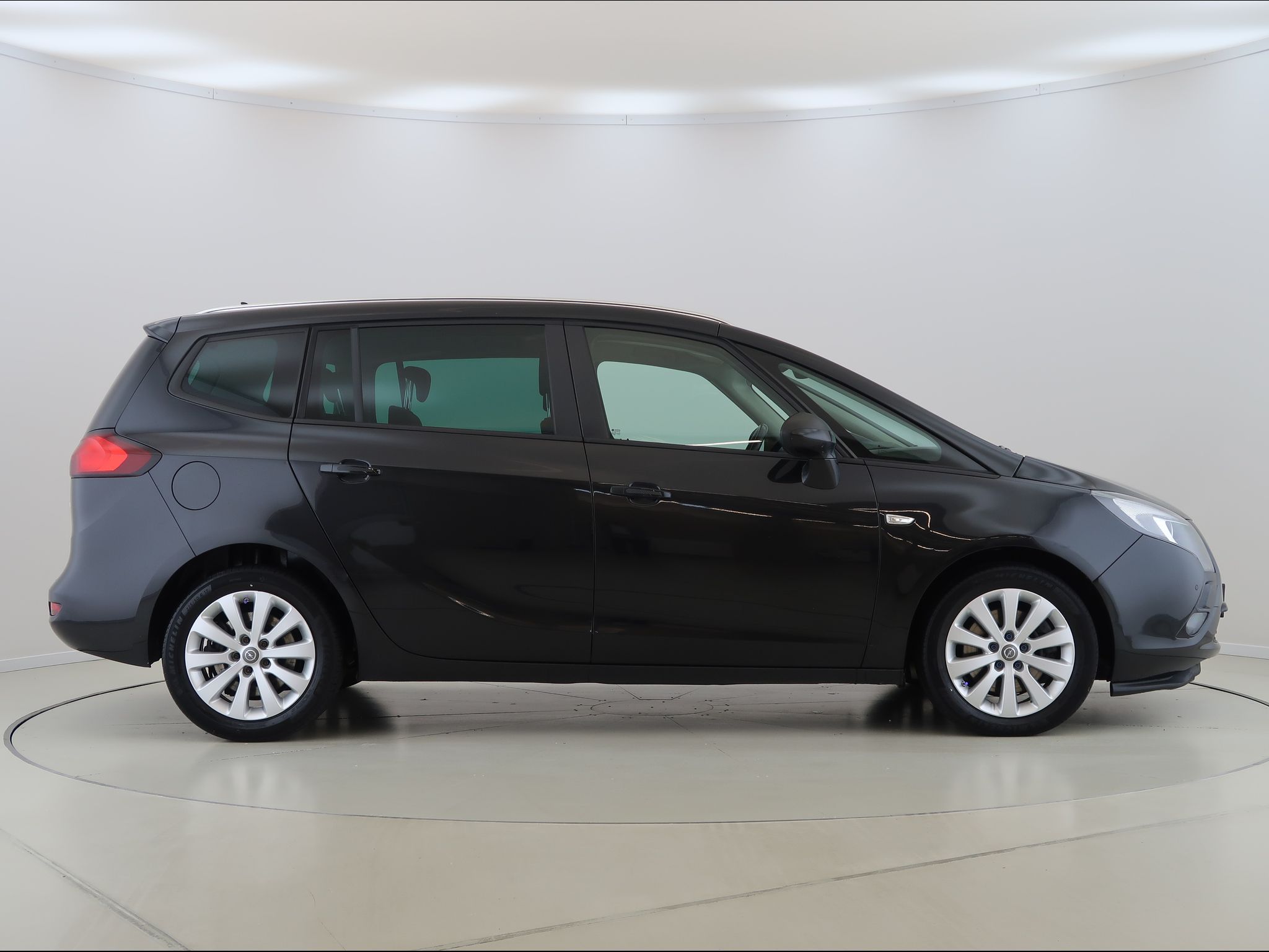 Opel Zafira, 2.0,CDTI,96KW,Automat,Navigace - fotka 4