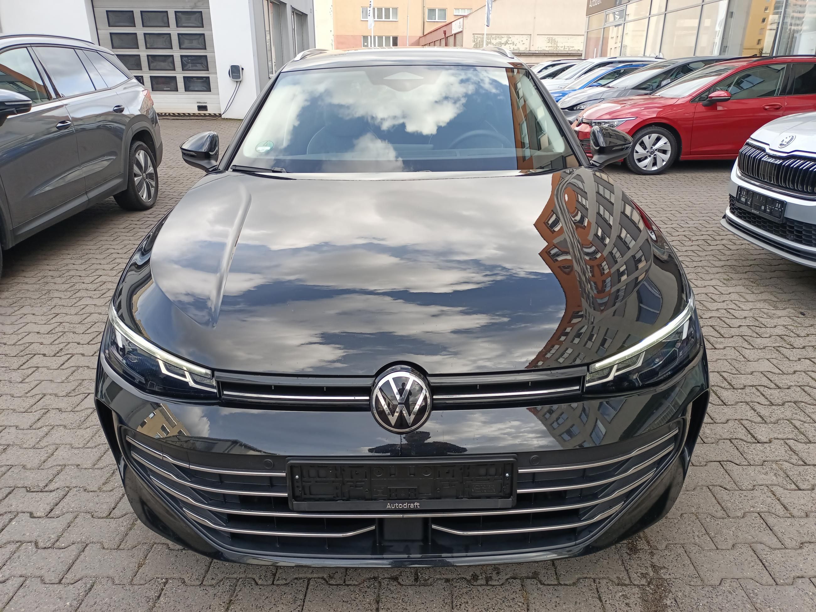 Volkswagen Passat Variant, 1.5 eTSI 110kW DSG - fotka 2