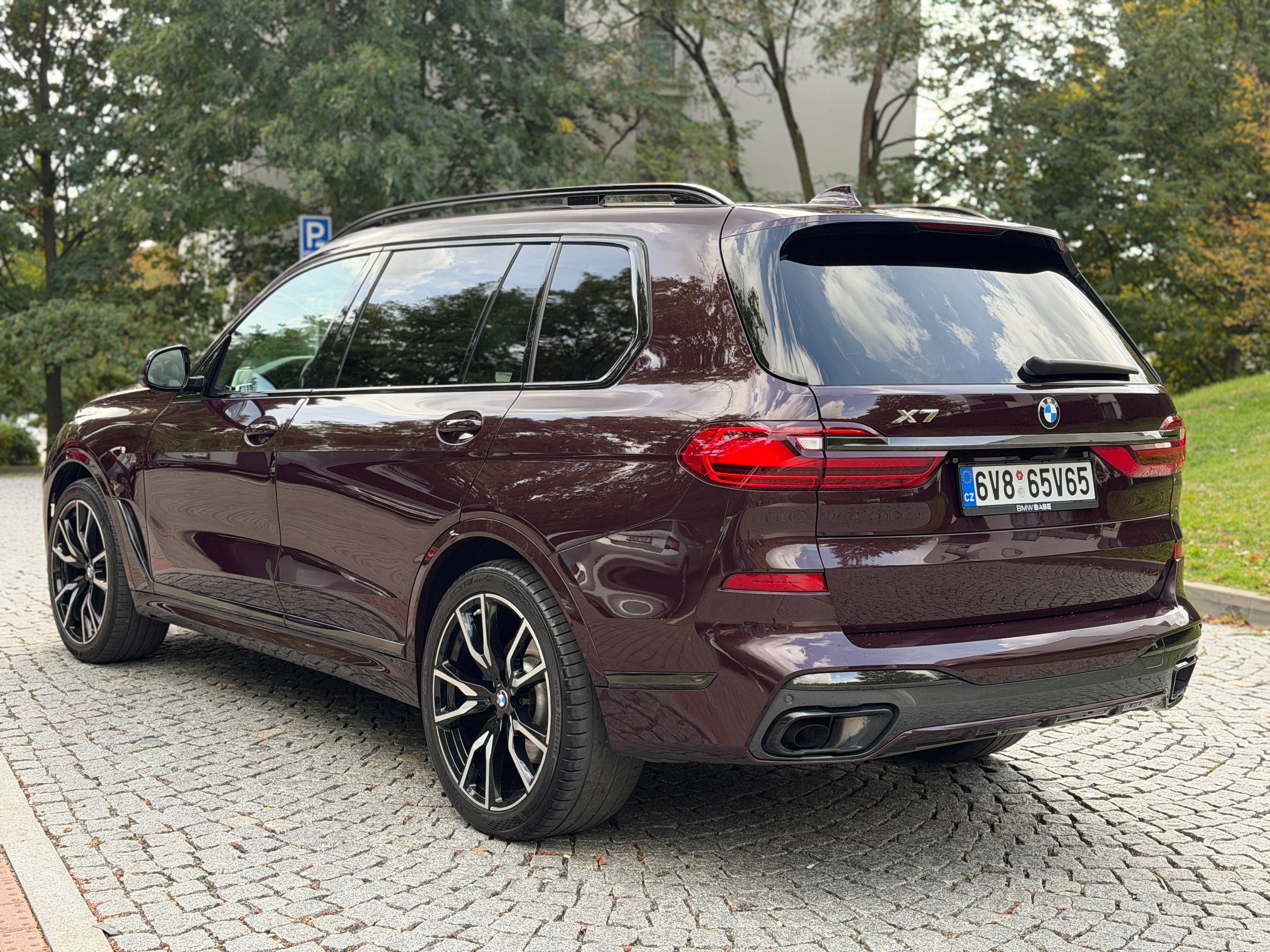 BMW X7, xDrive30d mpaket ČR H&K HUD - fotka 3