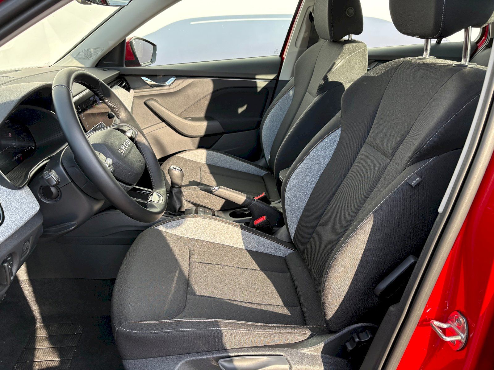 Škoda Kamiq, Selectio 1.0 TSI / 85 kW man. - fotka 6