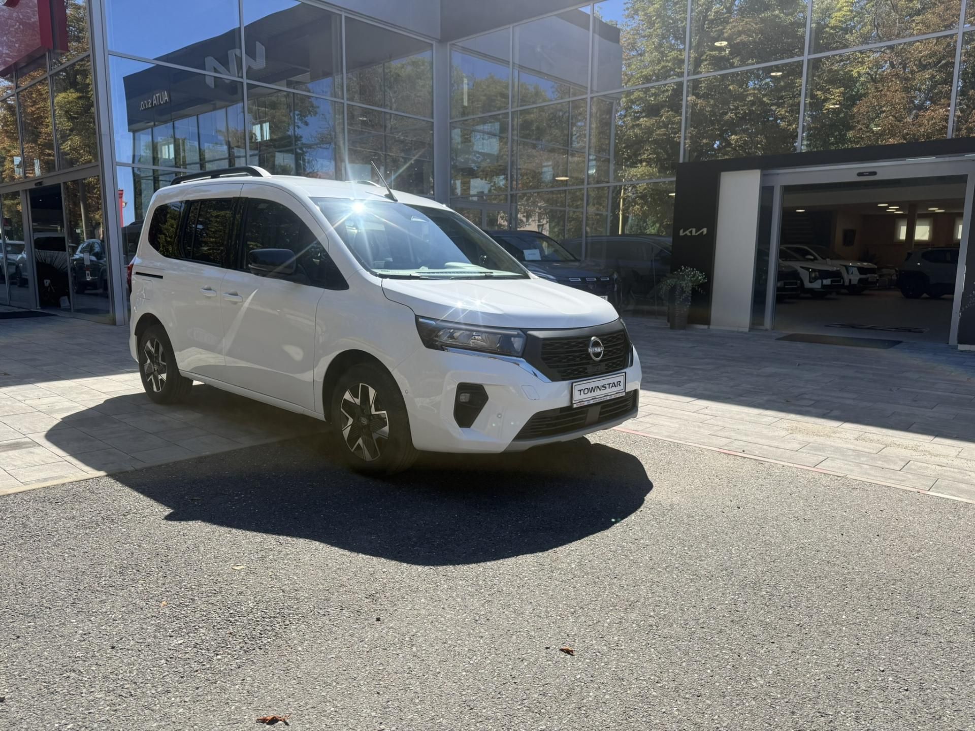 Nissan Townstar, Nissan Townstar L1 Tekna