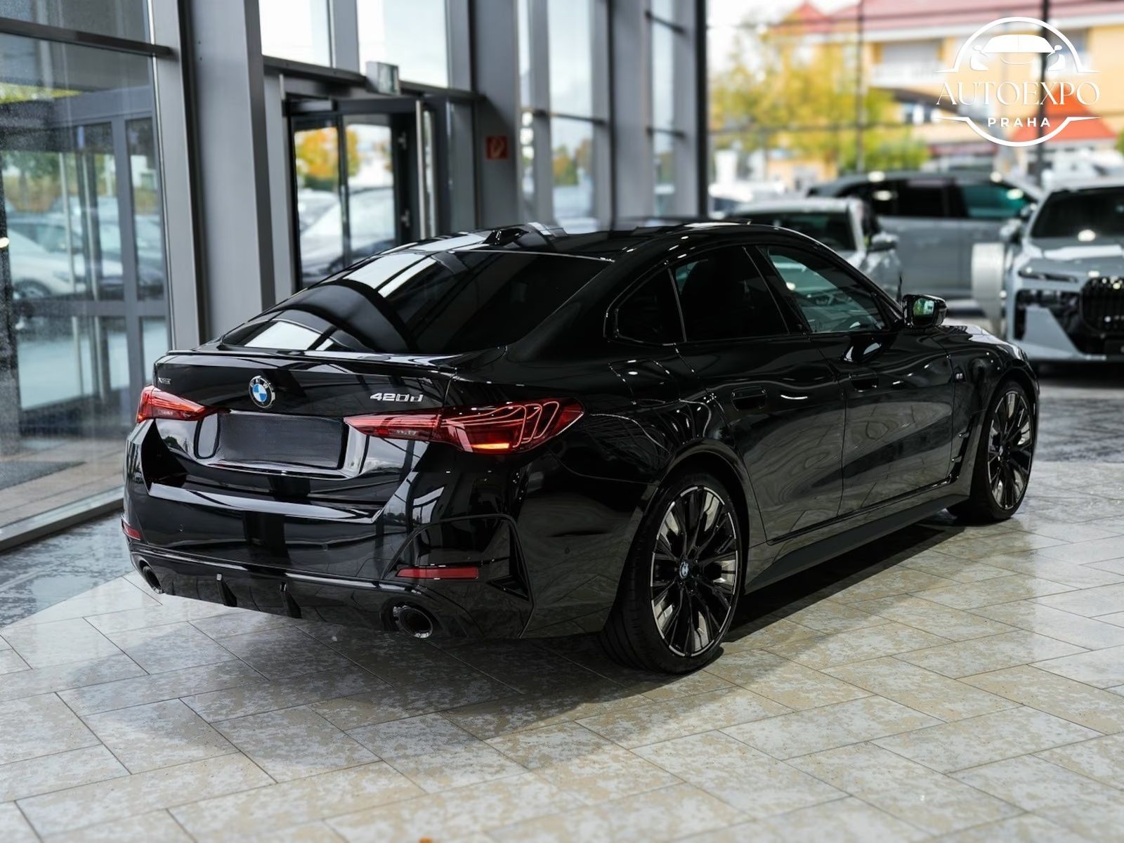 BMW Řada 4, 420 Gran Coupe xd M SPORT PRO - fotka 5