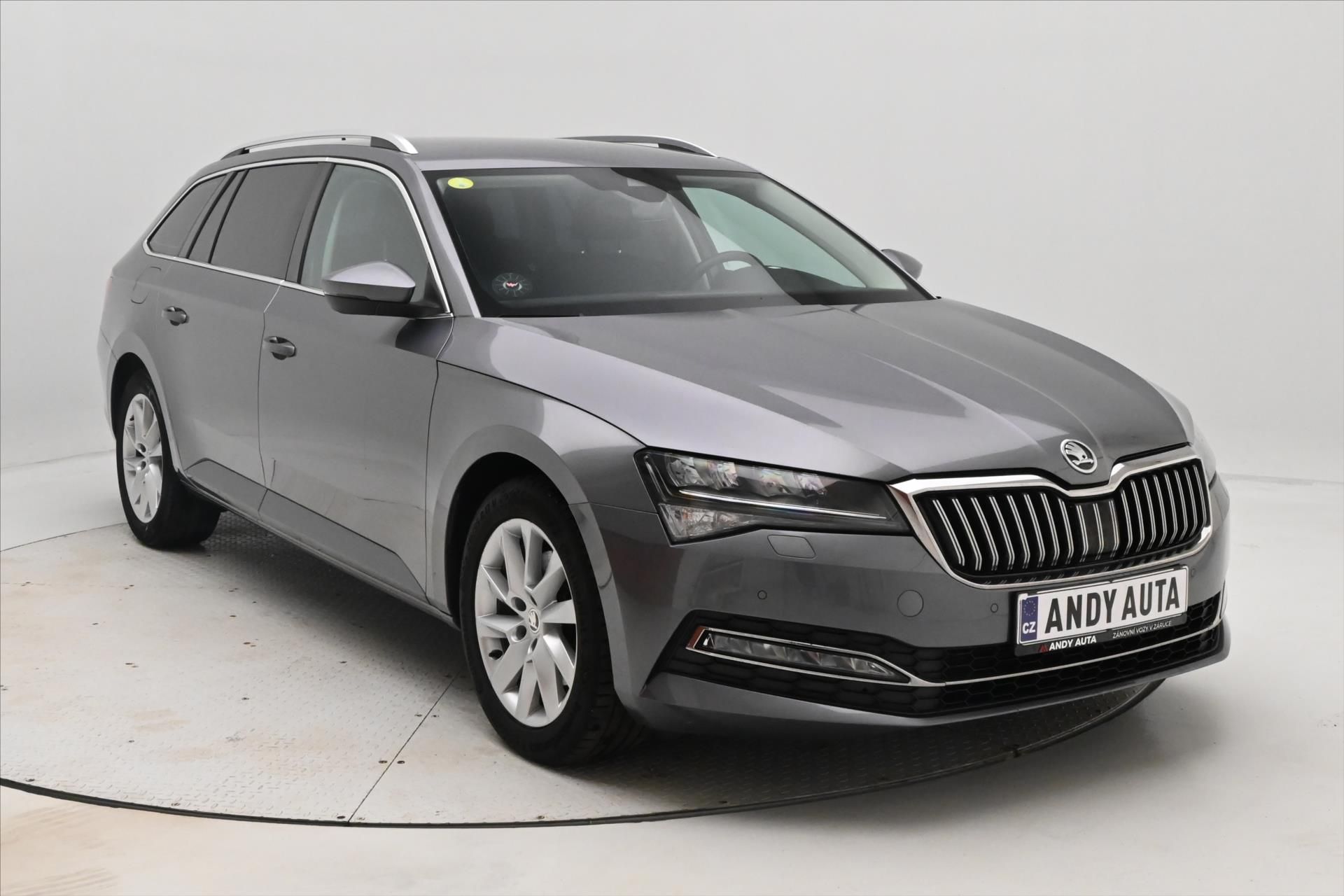Škoda Superb, 2,0 TDI 110 kW DSG Style Záruk - fotka 3