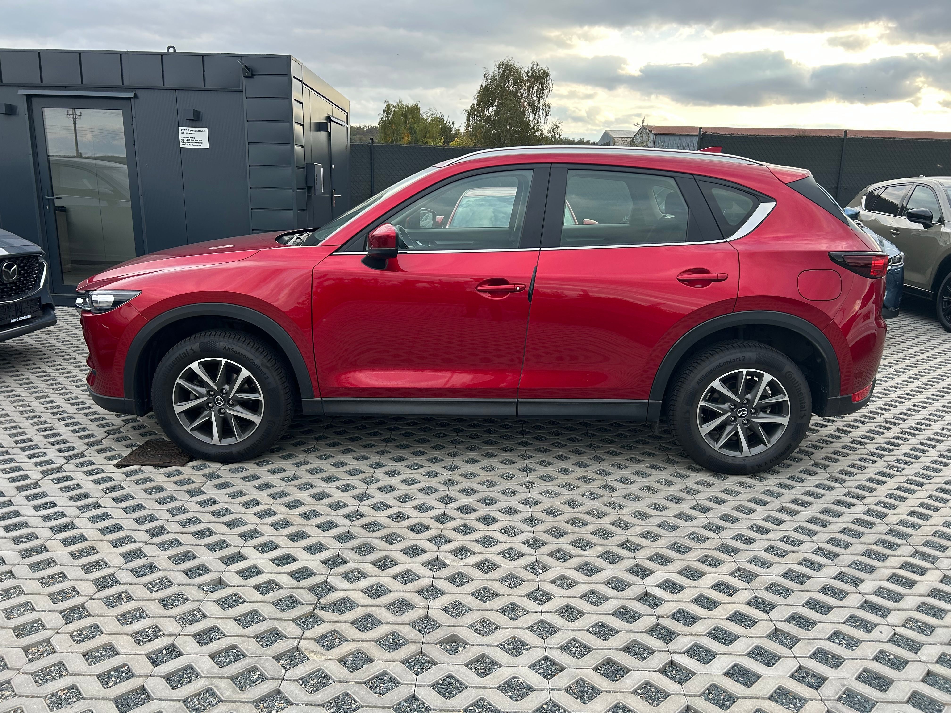 Mazda CX-5, 2.0 SKYACTIV-G165 EMOTION - fotka 2