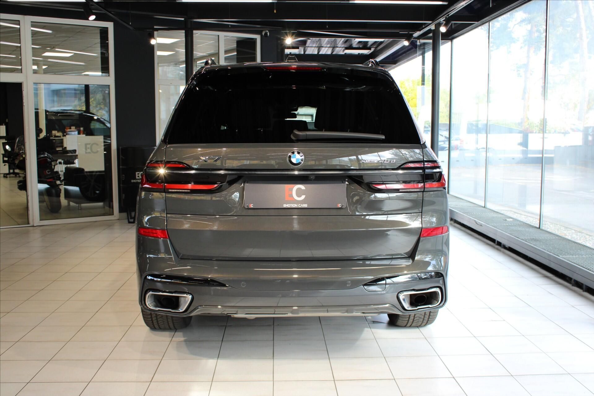 BMW X7, xDrive40d M Sport DAProf/ExDrP - fotka 5