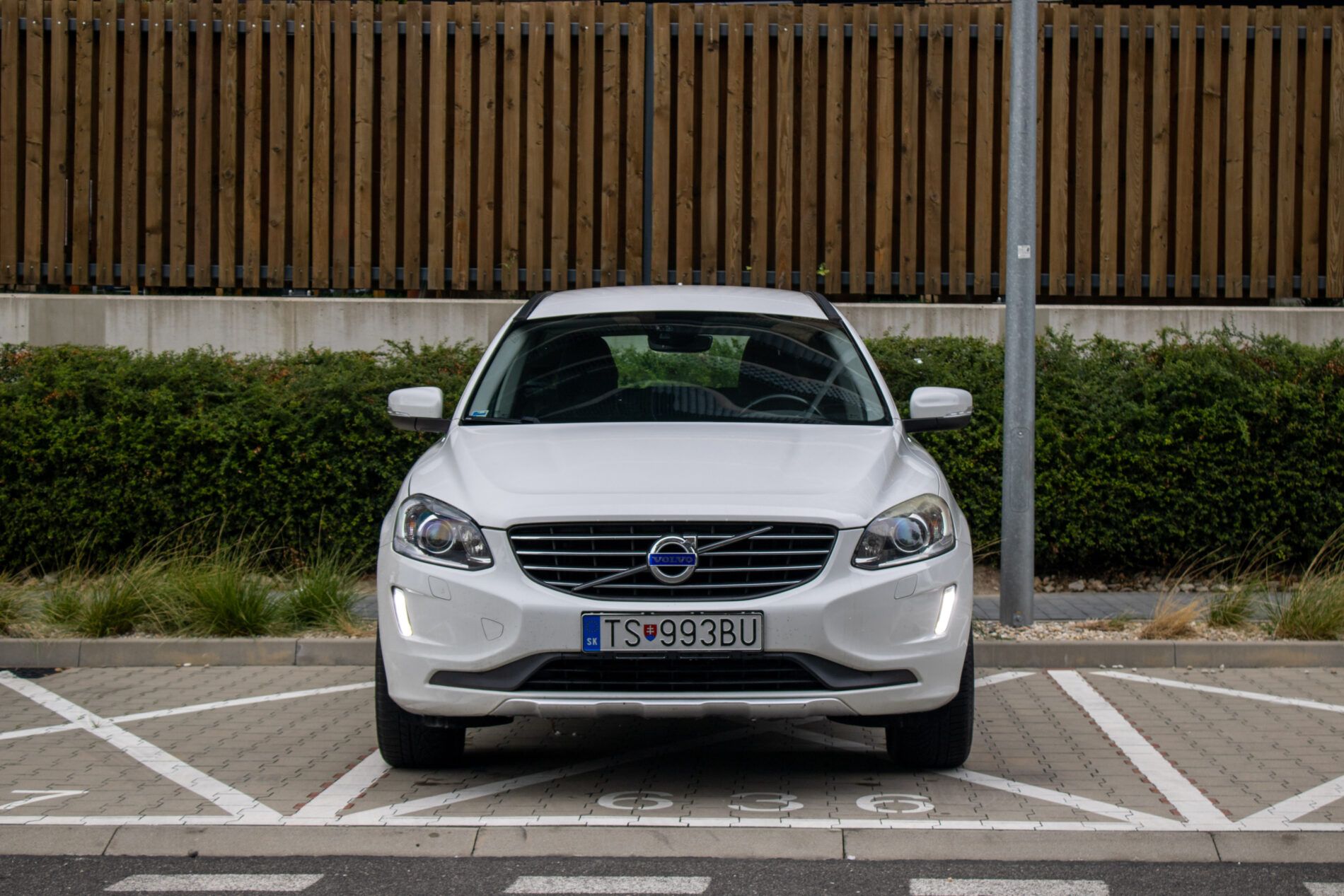 Volvo XC60 - fotka 2