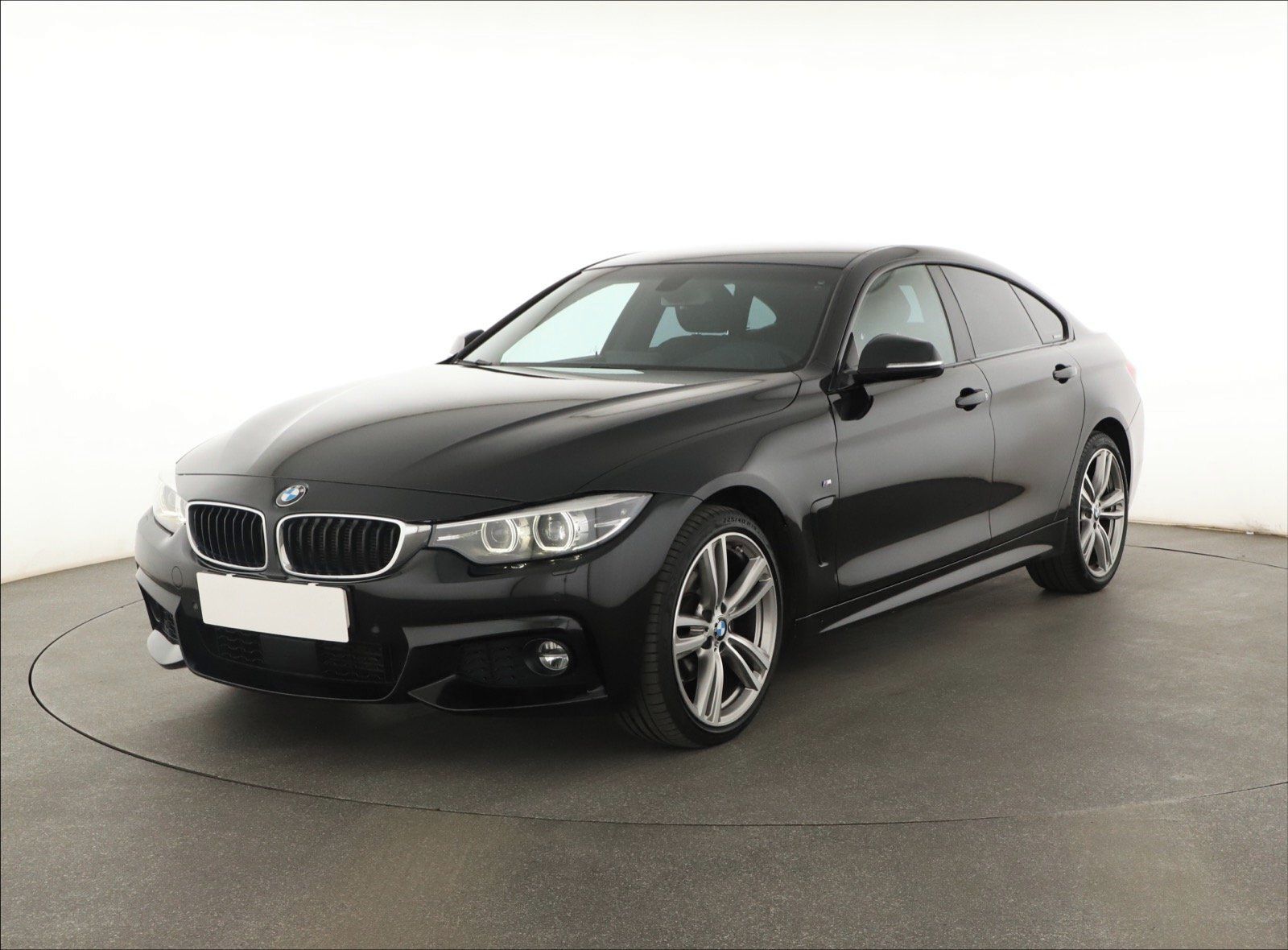 BMW Řada 4, 420d xDrive Gran Coupé , 4X4 - fotka 3