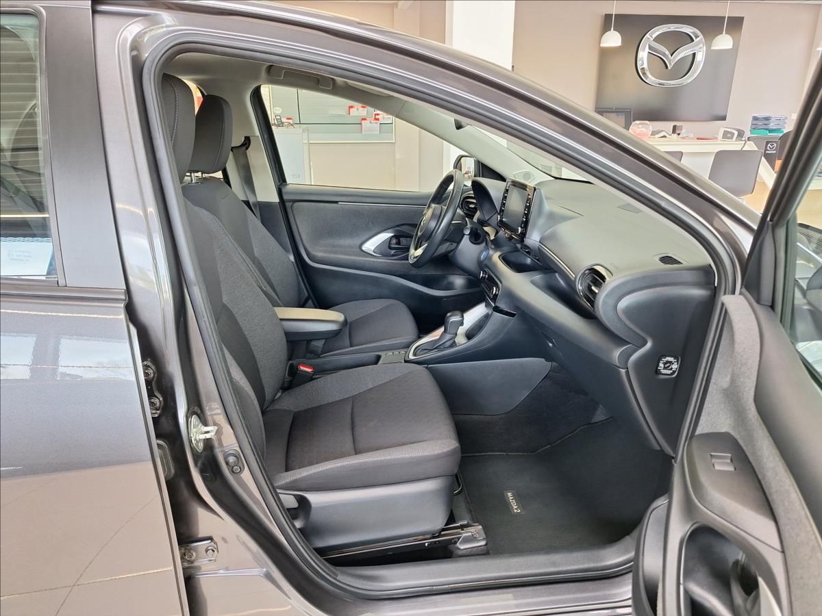 Mazda 2 Hybrid, 1.5 5HB Hybrid VVT- i 116 AGIL - fotka 6