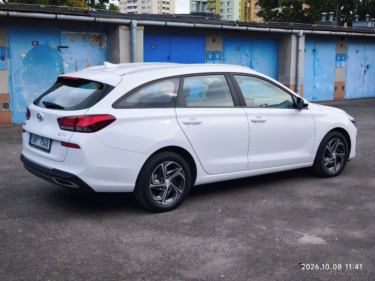 Hyundai i30, 1.0 T-GDi 88kW 2023 Comfort - fotka 3