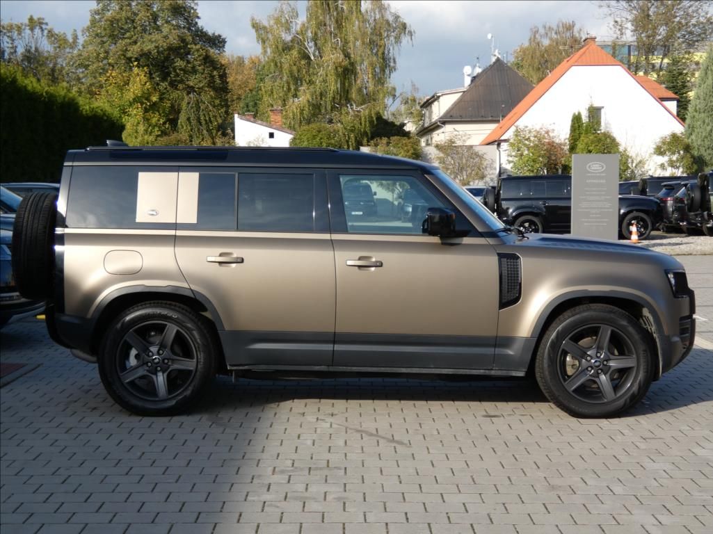 Land Rover Defender, 3,0 D200 S,5let záruka,1maj,ČR - fotka 6
