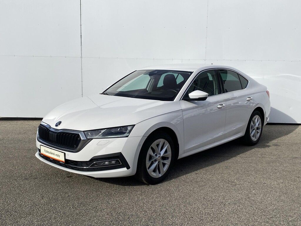 Škoda Octavia, 1,5 TSI M-HEV 110 kW Style DSG