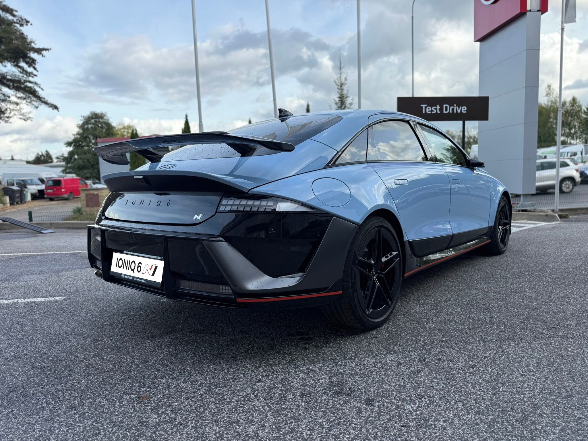 Hyundai Ioniq 6, N EVERYDAY 84kWh 4x4 478kW - fotka 4