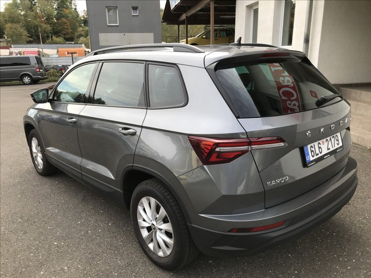 Škoda Karoq, 2,0 TDi 4x4 DSG 110kW - fotka 6