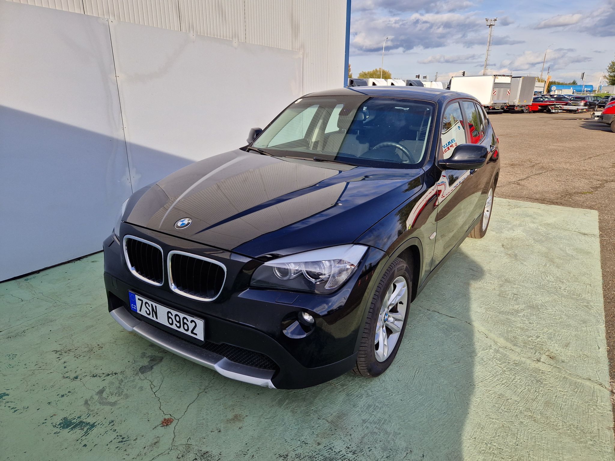 BMW X1, XDRIVE 18D - fotka 2