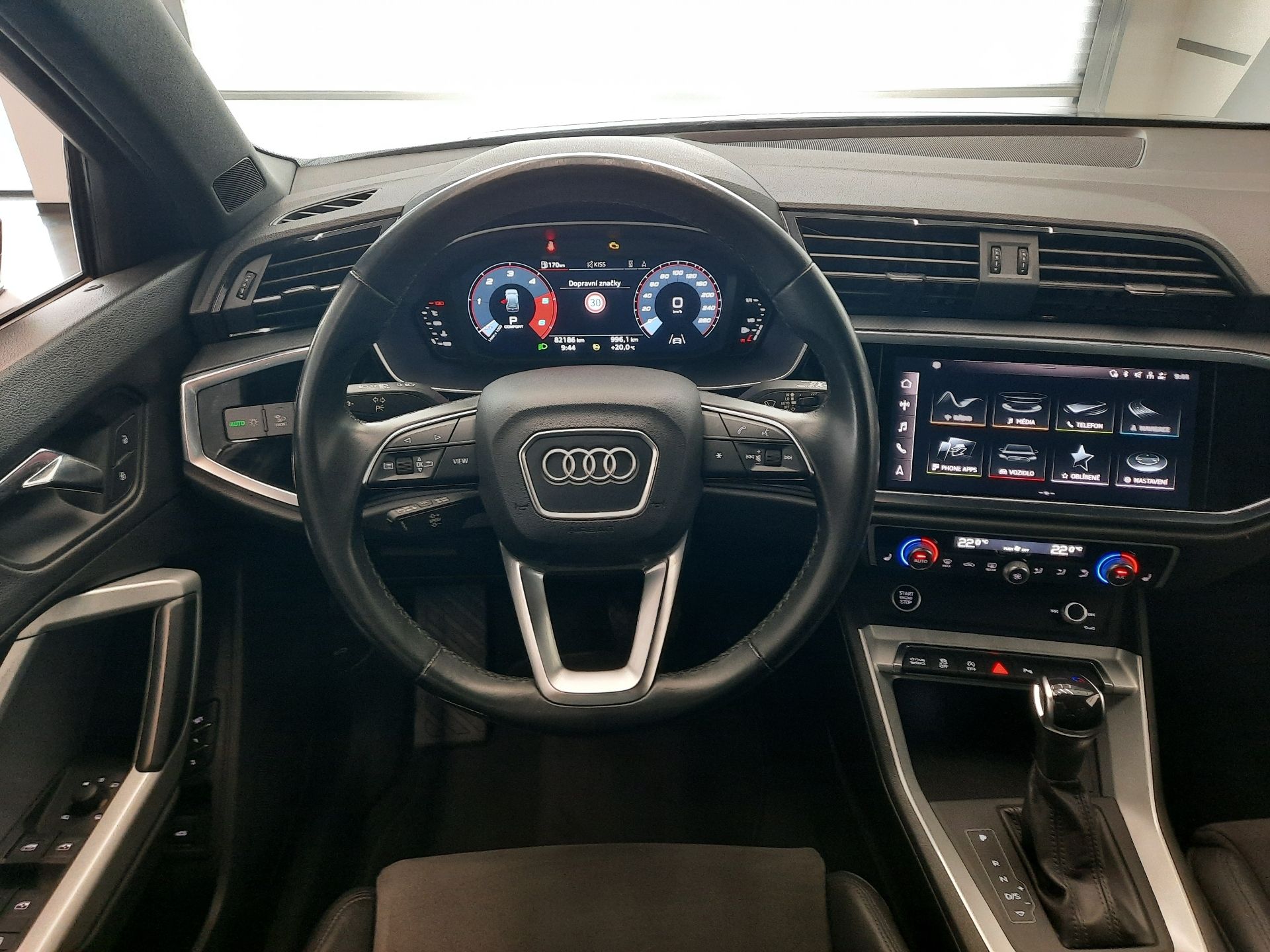 Audi Q3, 35 TDI quattro (110kW/150k) S - fotka 5