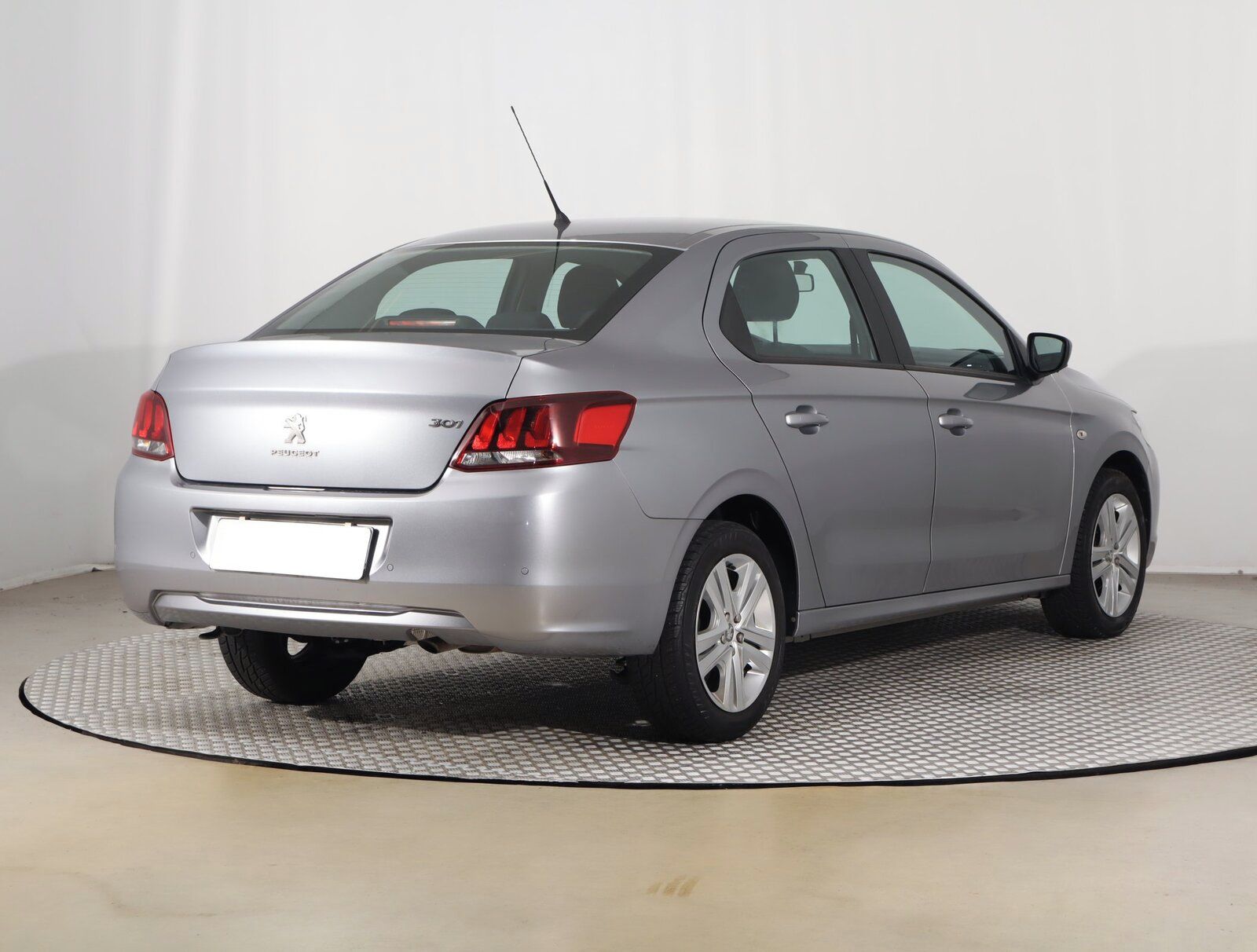 Peugeot 301, 1.6 VTi, Automat, Serv.kniha - fotka 5