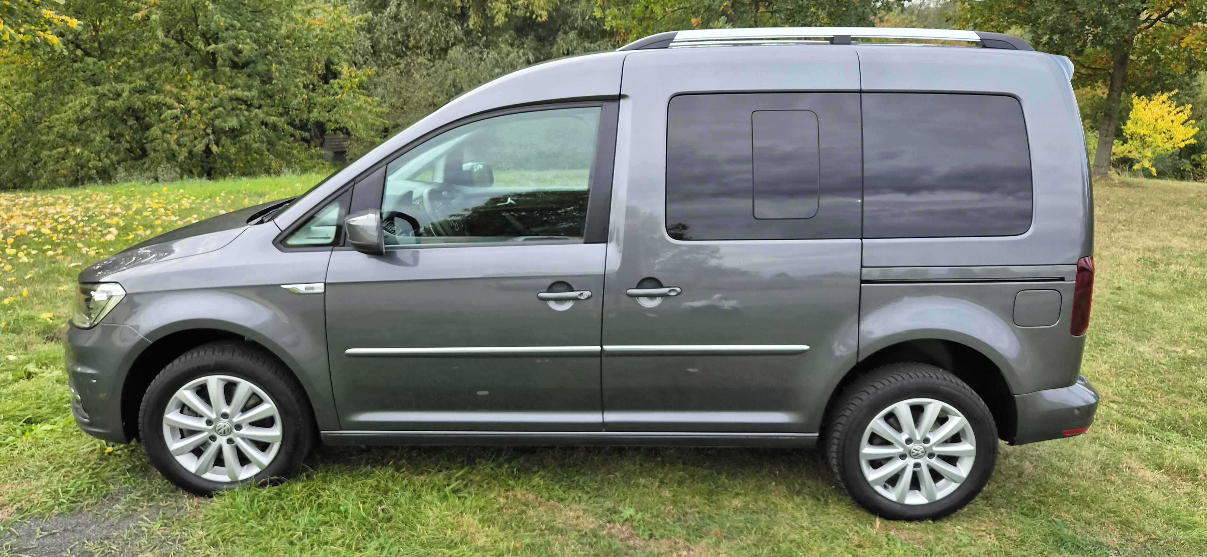 Volkswagen Caddy, Highline 1,4 TSI, 47 000 km - fotka 3